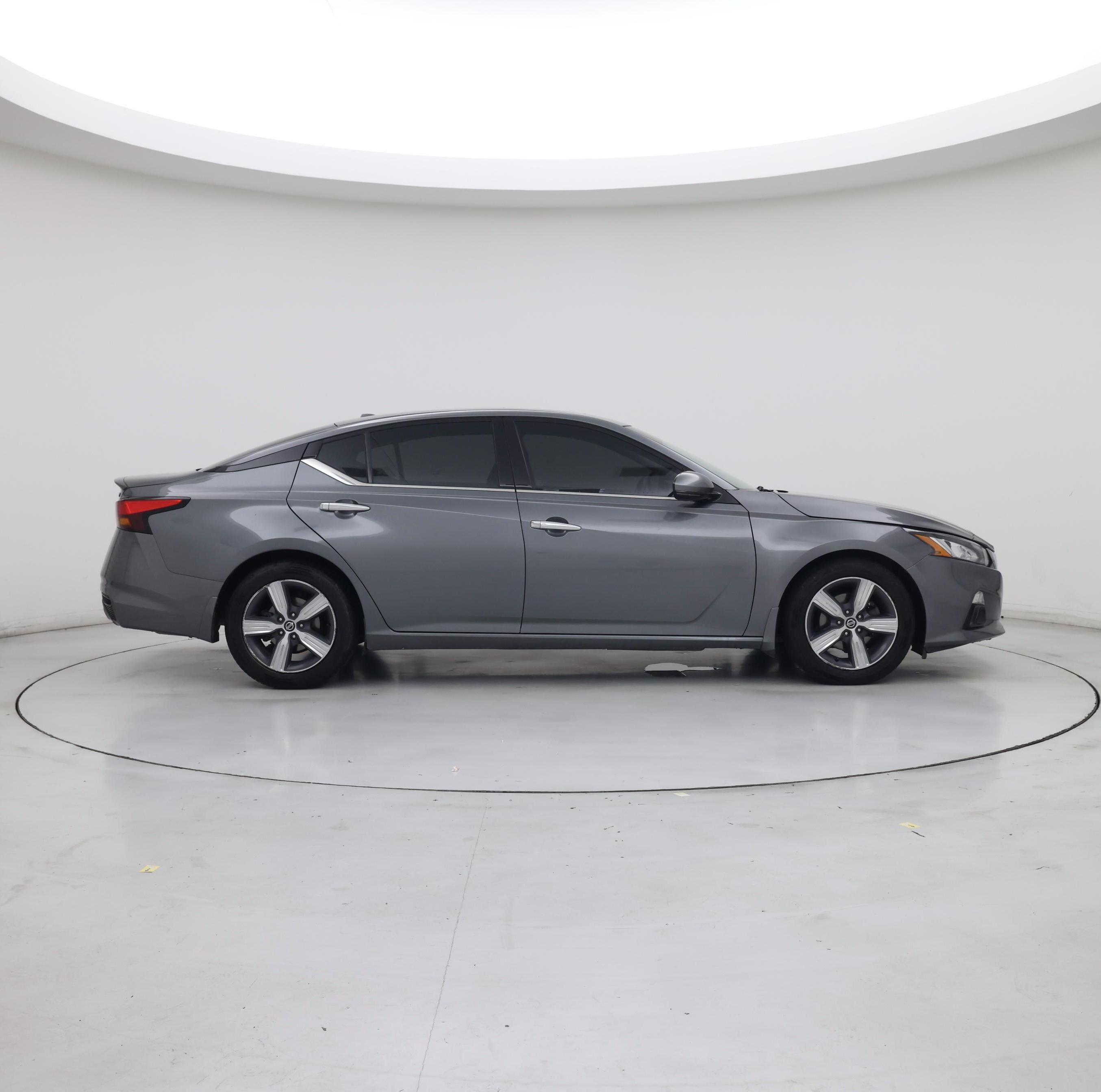 Thumbnail: 2019 Nissan Altima - 7