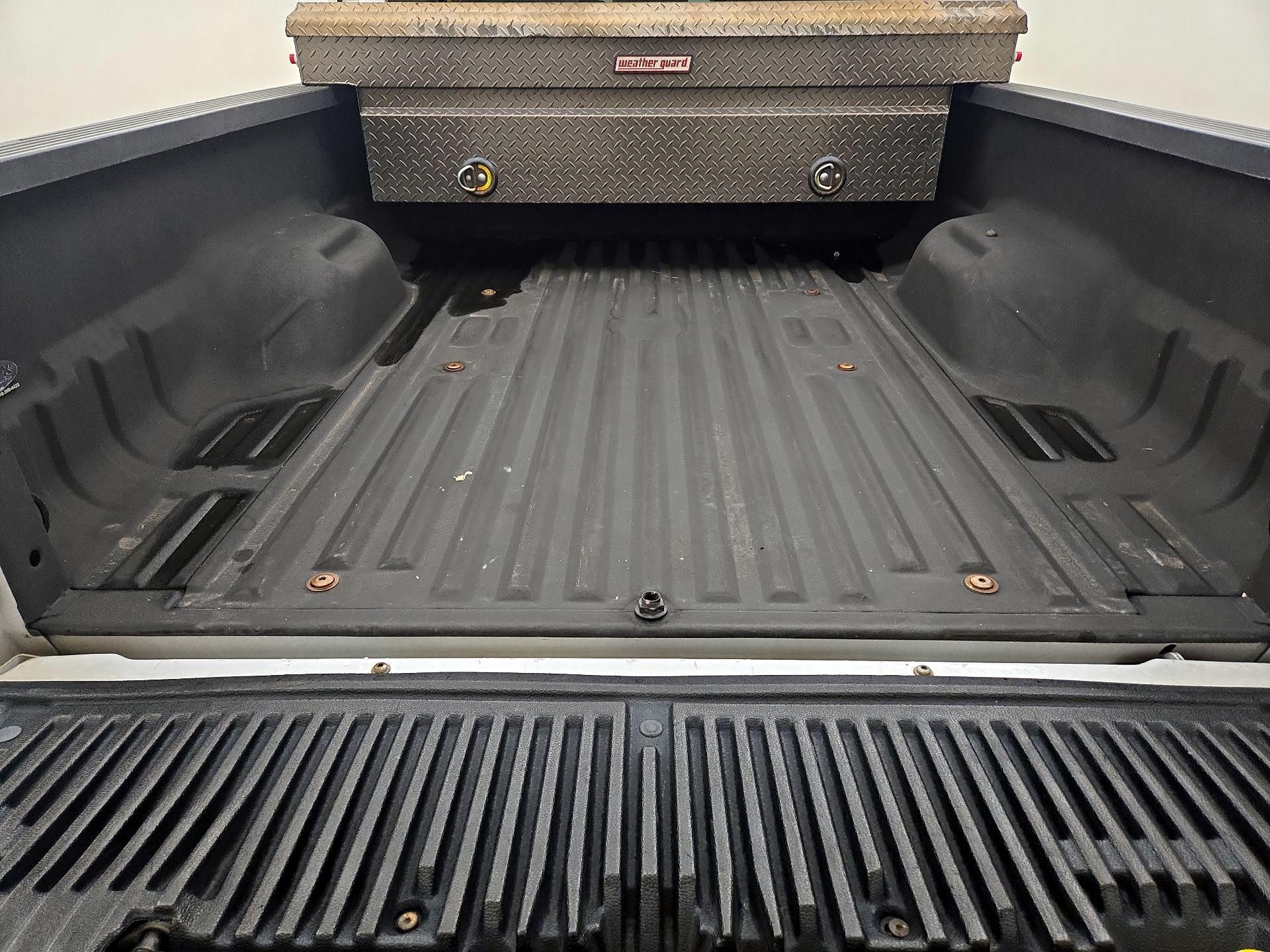 Thumbnail: 2015 Ford F-250 - 20
