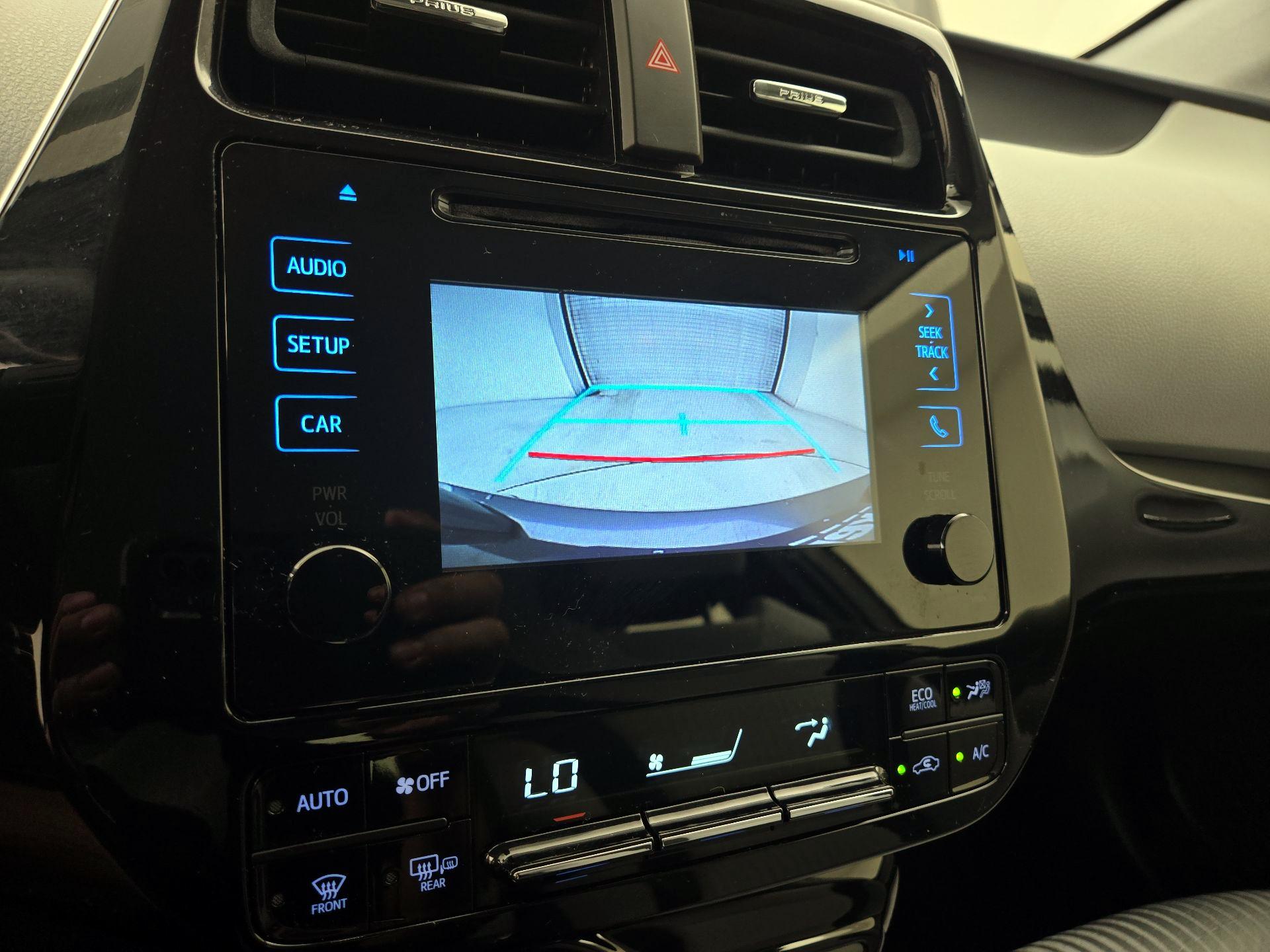 Thumbnail: 2017 Toyota Prius - 14