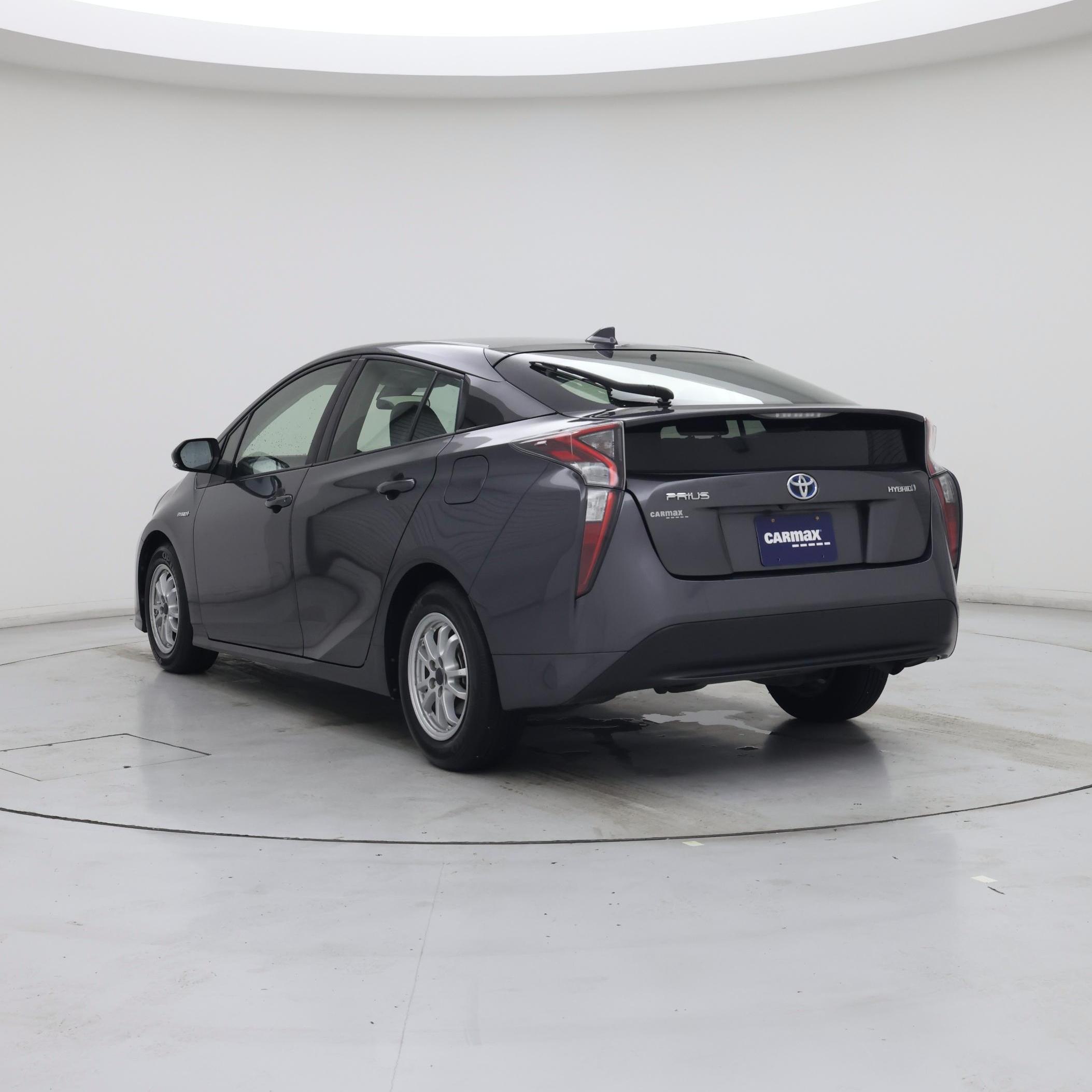 Thumbnail: 2017 Toyota Prius - 2