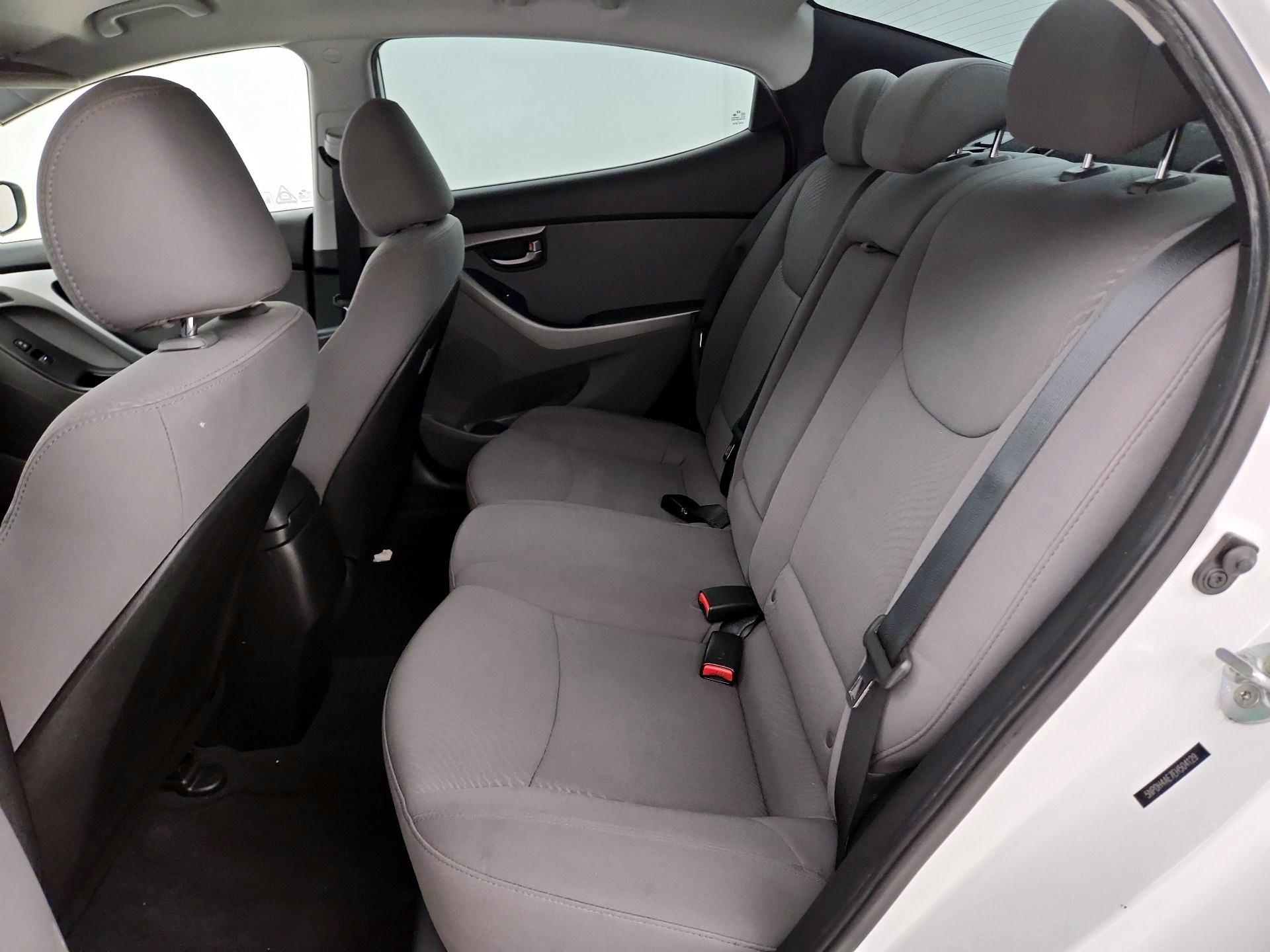 Thumbnail: 2014 Hyundai Elantra - 19