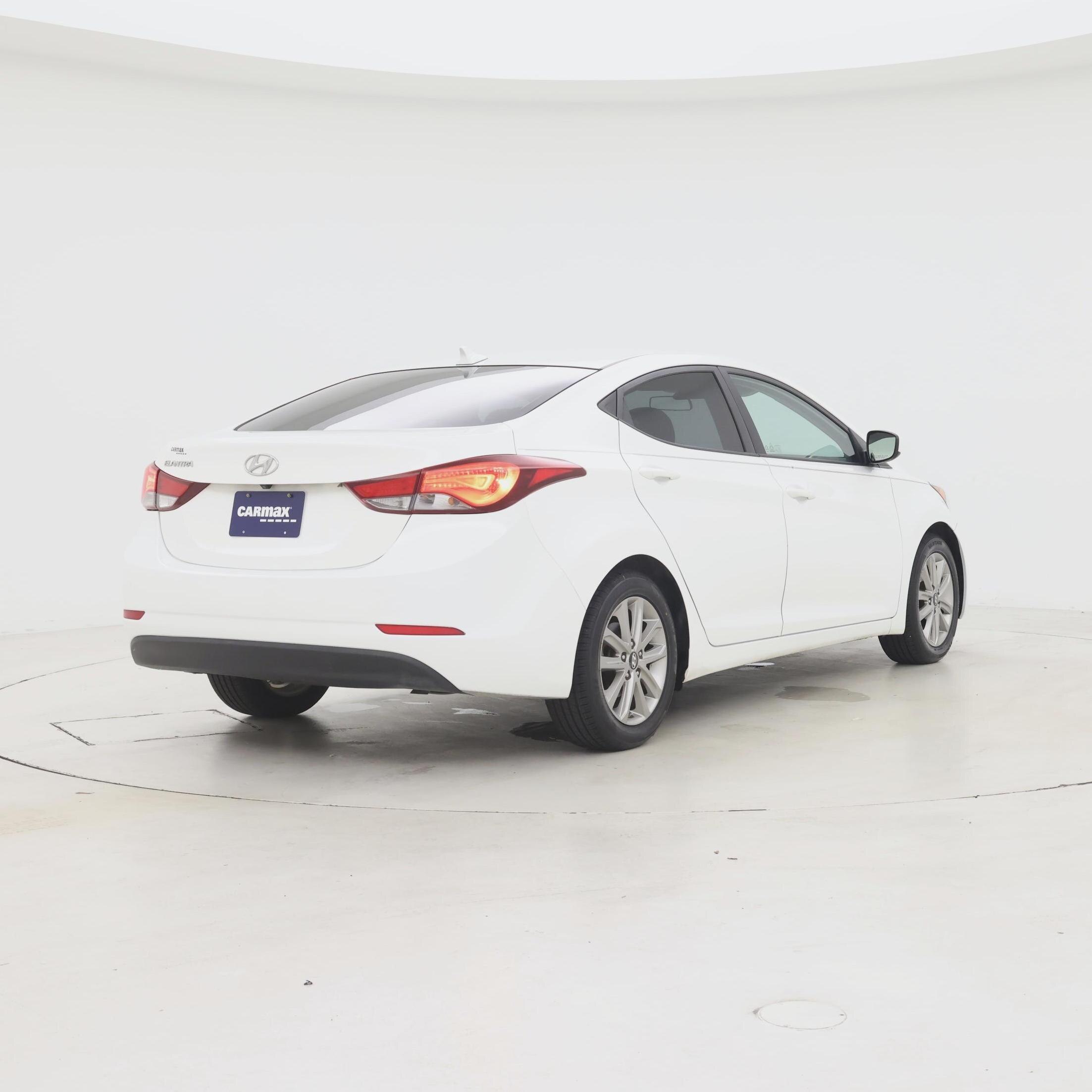 Thumbnail: 2014 Hyundai Elantra - 8