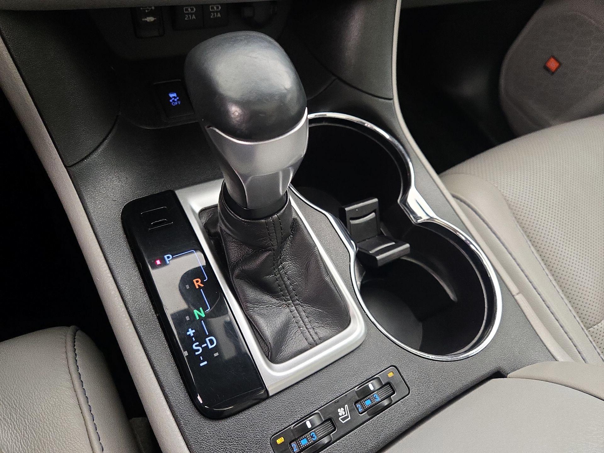 Thumbnail: 2018 Toyota Highlander - 18