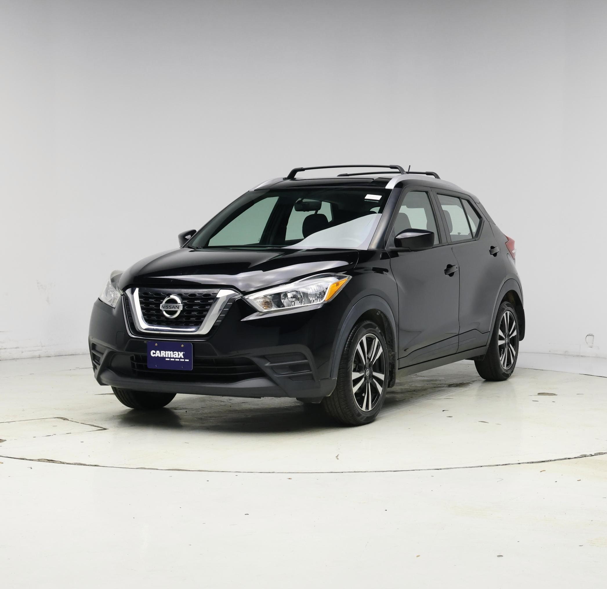 Thumbnail: 2019 Nissan Kicks - 4