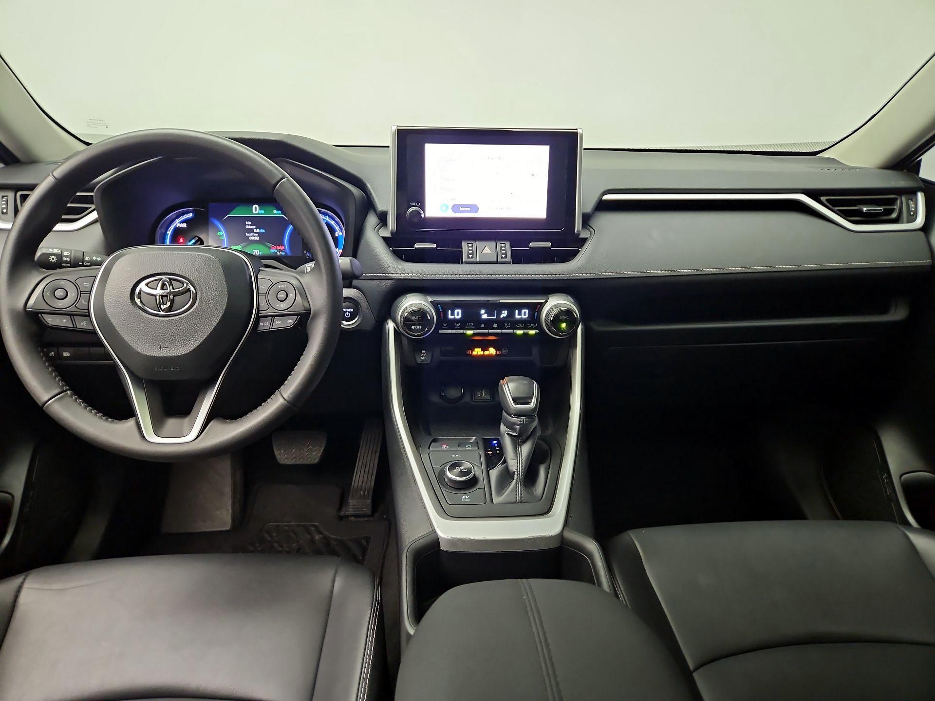 Thumbnail: 2024 Toyota RAV4 - 9