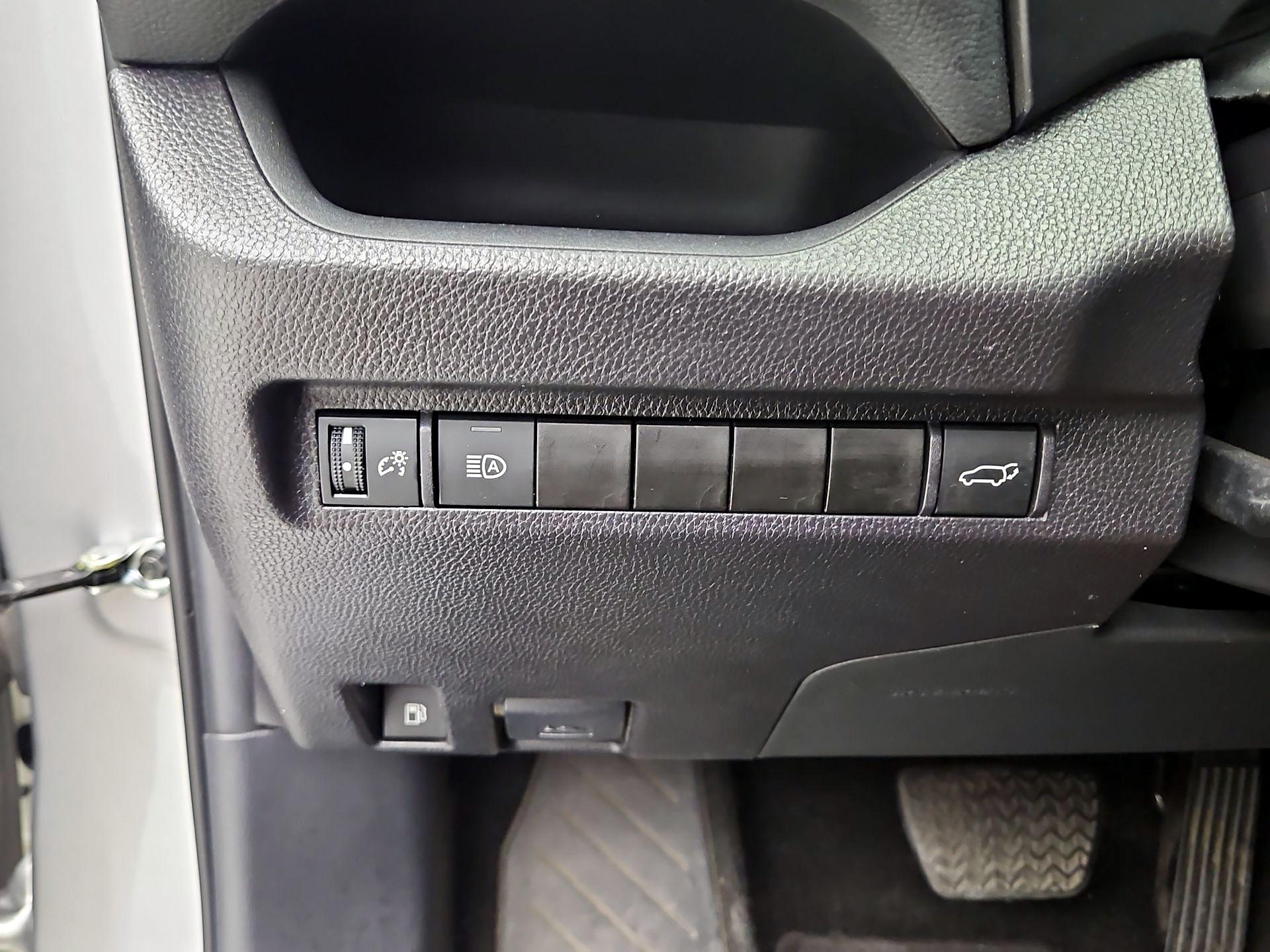 Thumbnail: 2024 Toyota RAV4 - 13