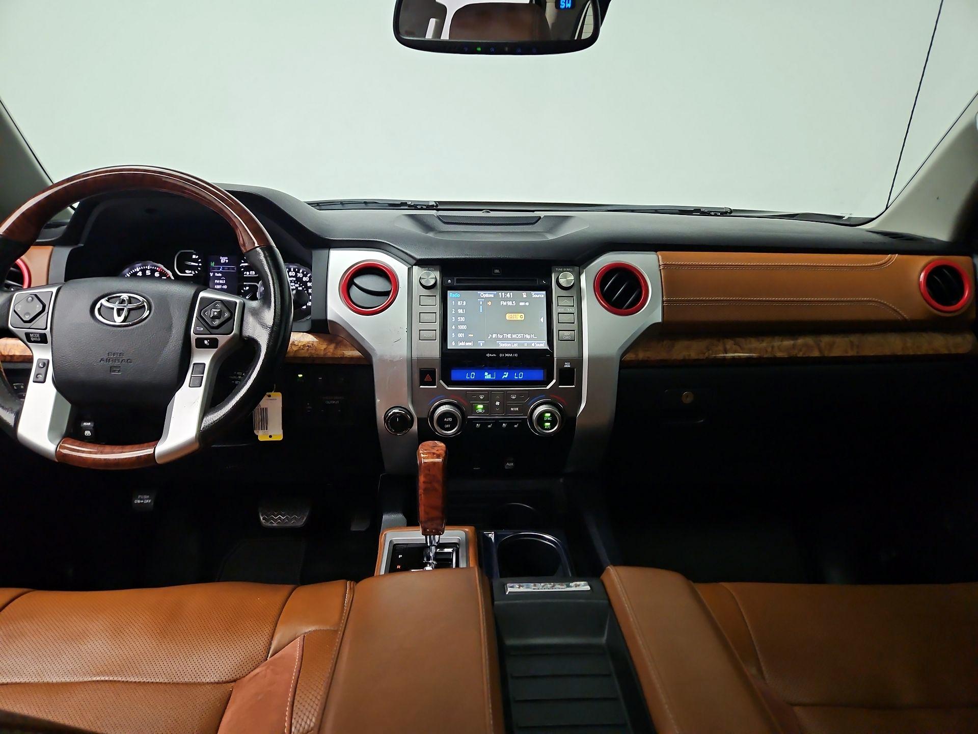 Thumbnail: 2018 Toyota Tundra - 9