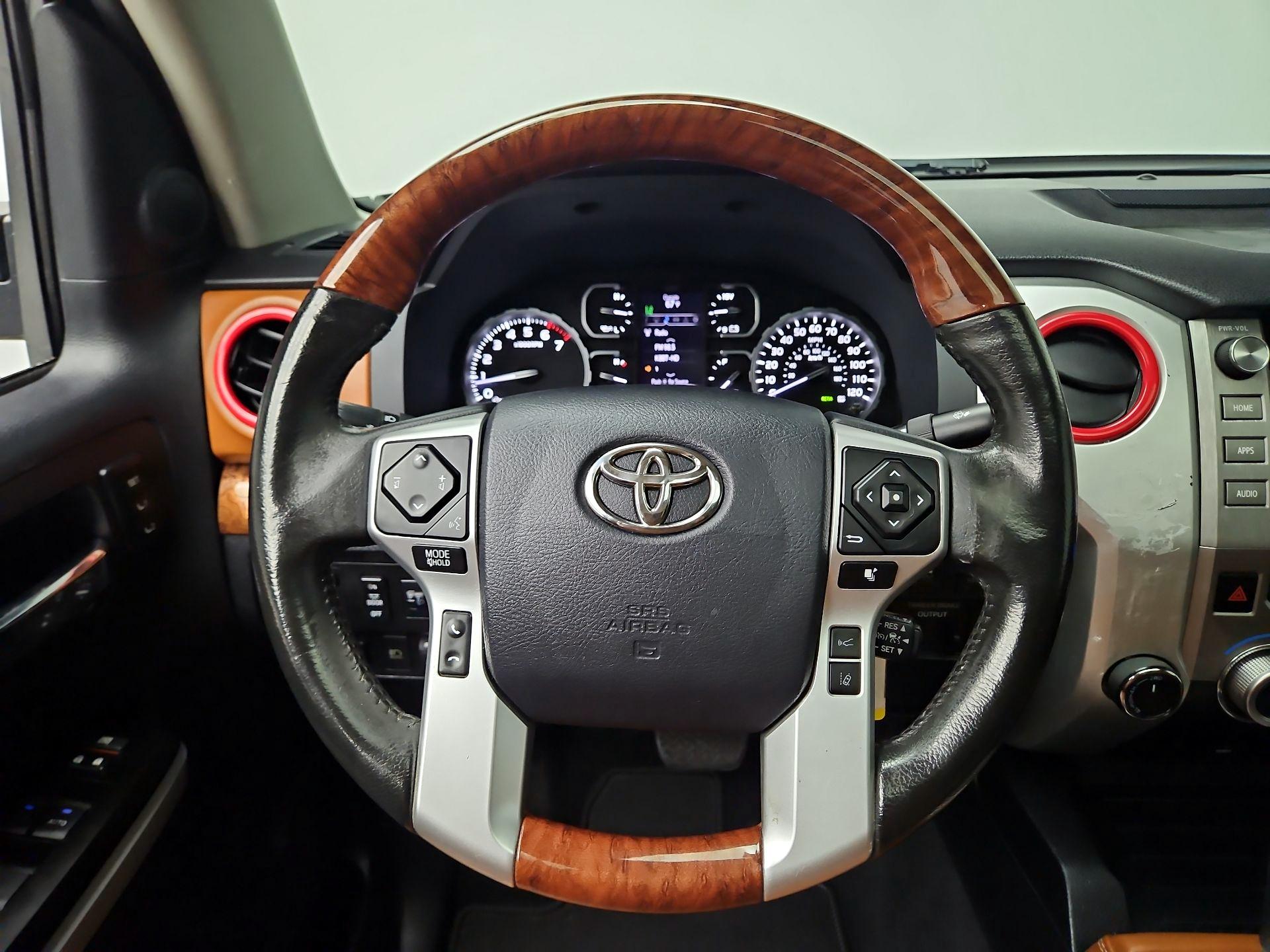 Thumbnail: 2018 Toyota Tundra - 10