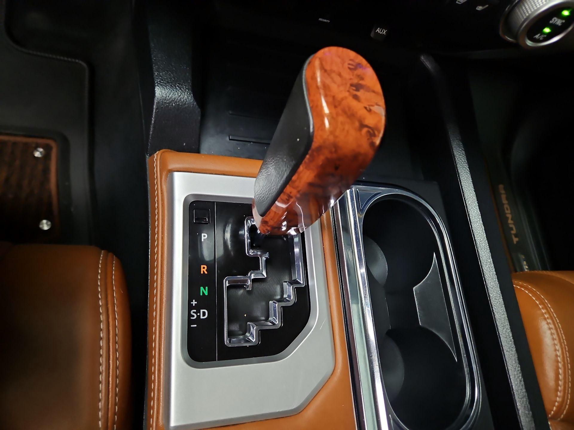 Thumbnail: 2018 Toyota Tundra - 17