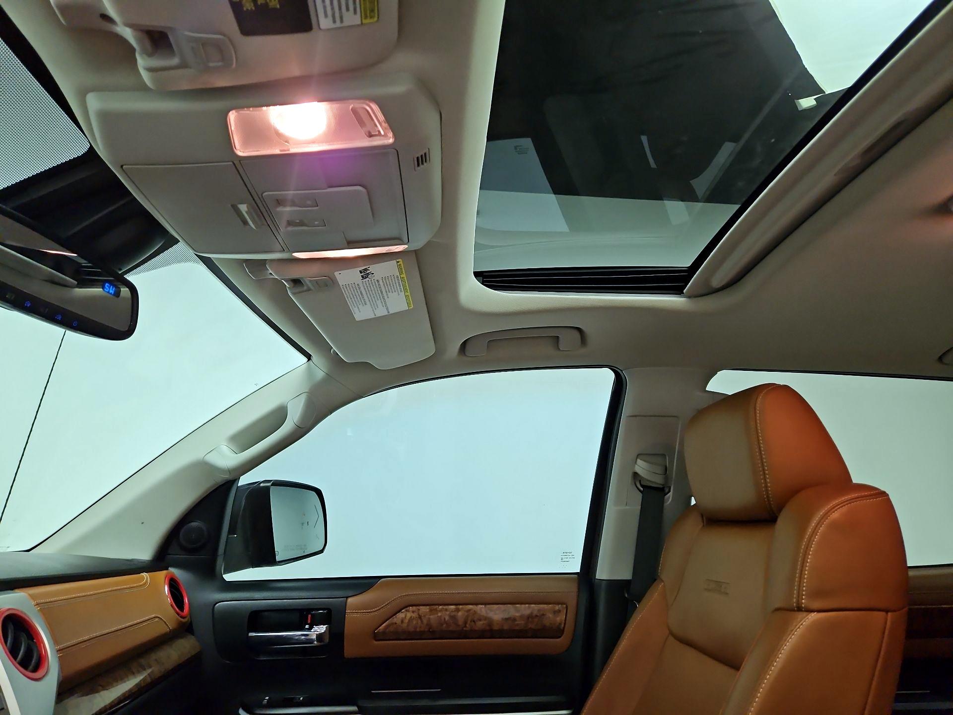Thumbnail: 2018 Toyota Tundra - 19