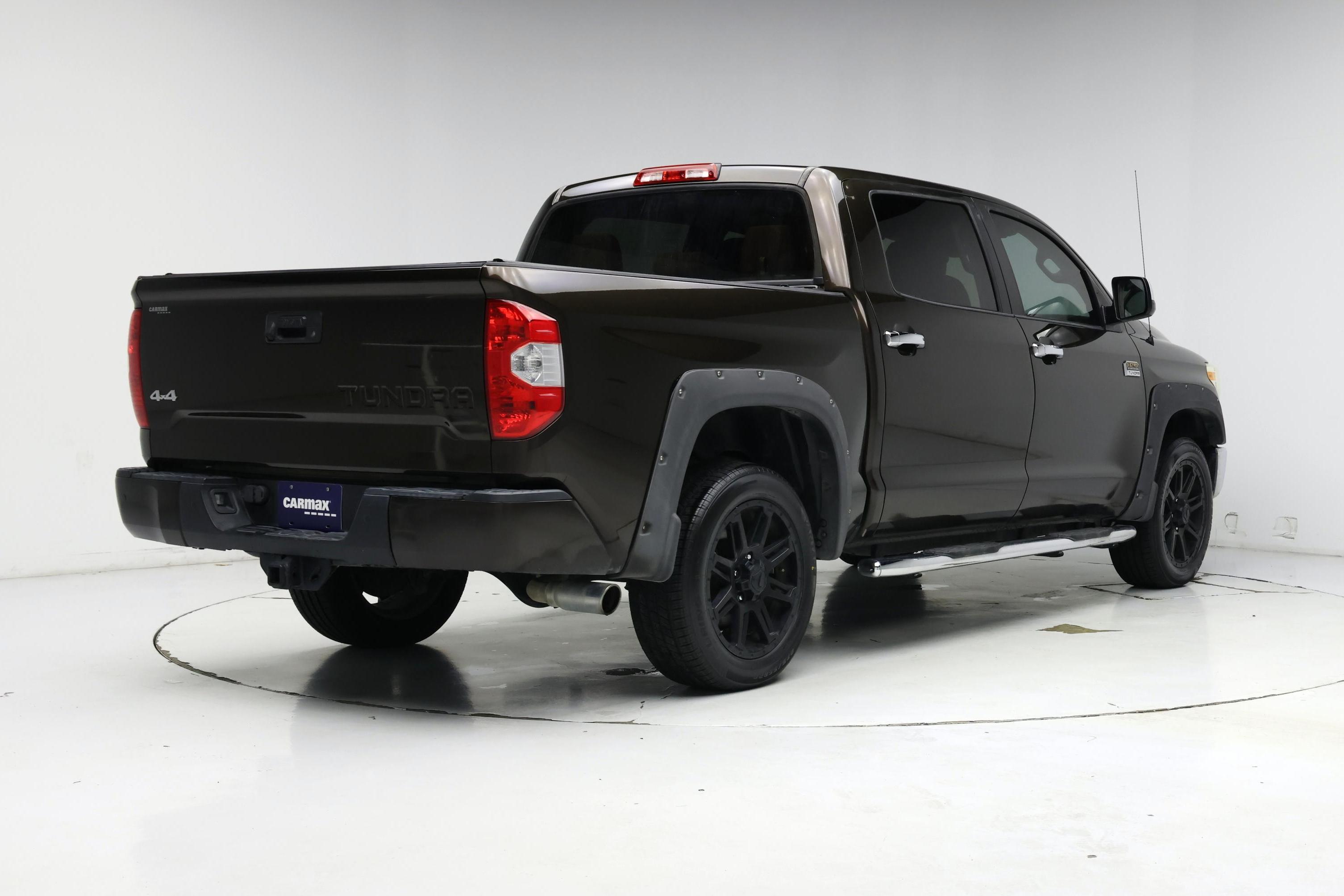 Thumbnail: 2018 Toyota Tundra - 8
