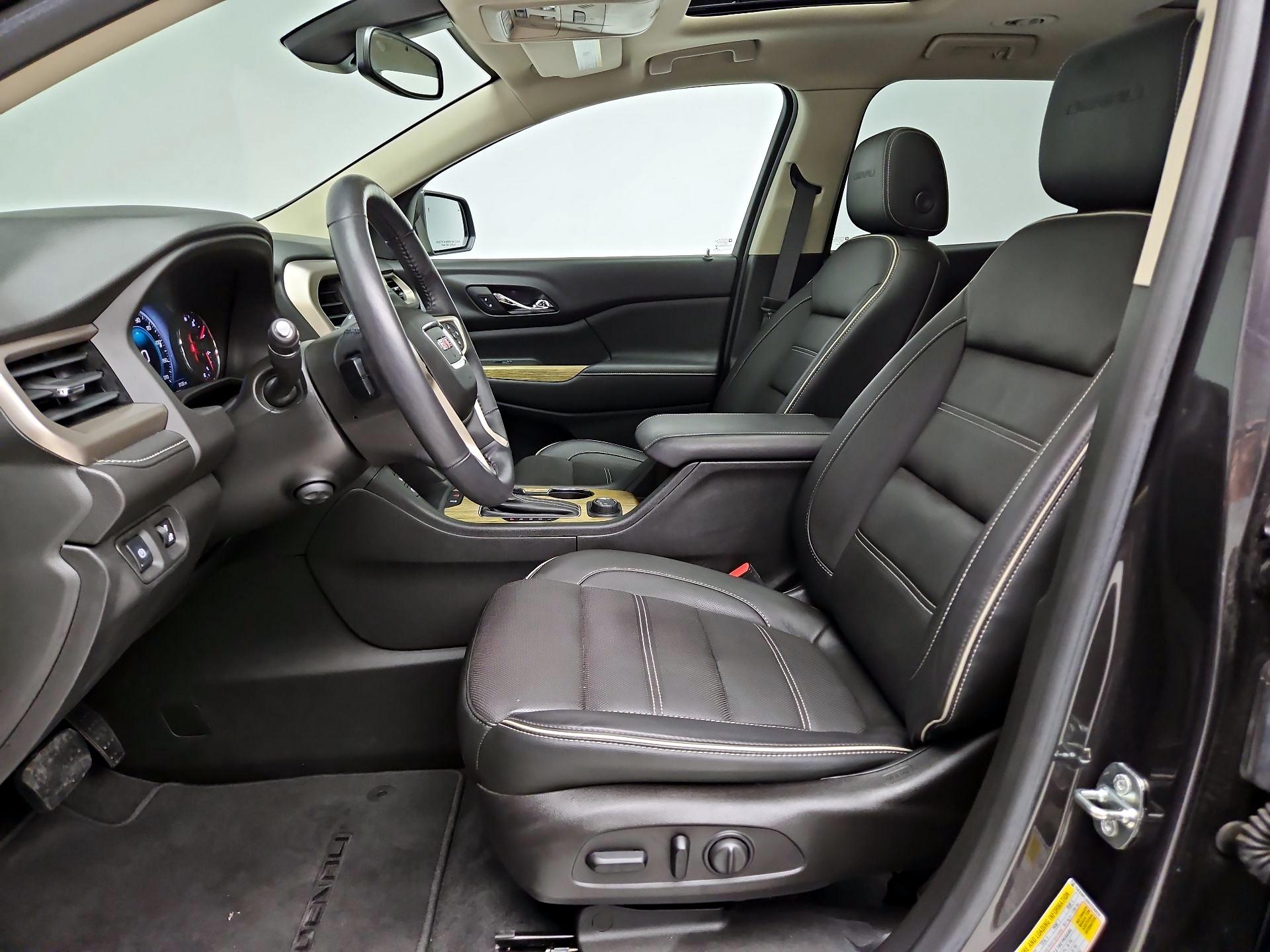 Thumbnail: 2017 GMC Acadia - 11