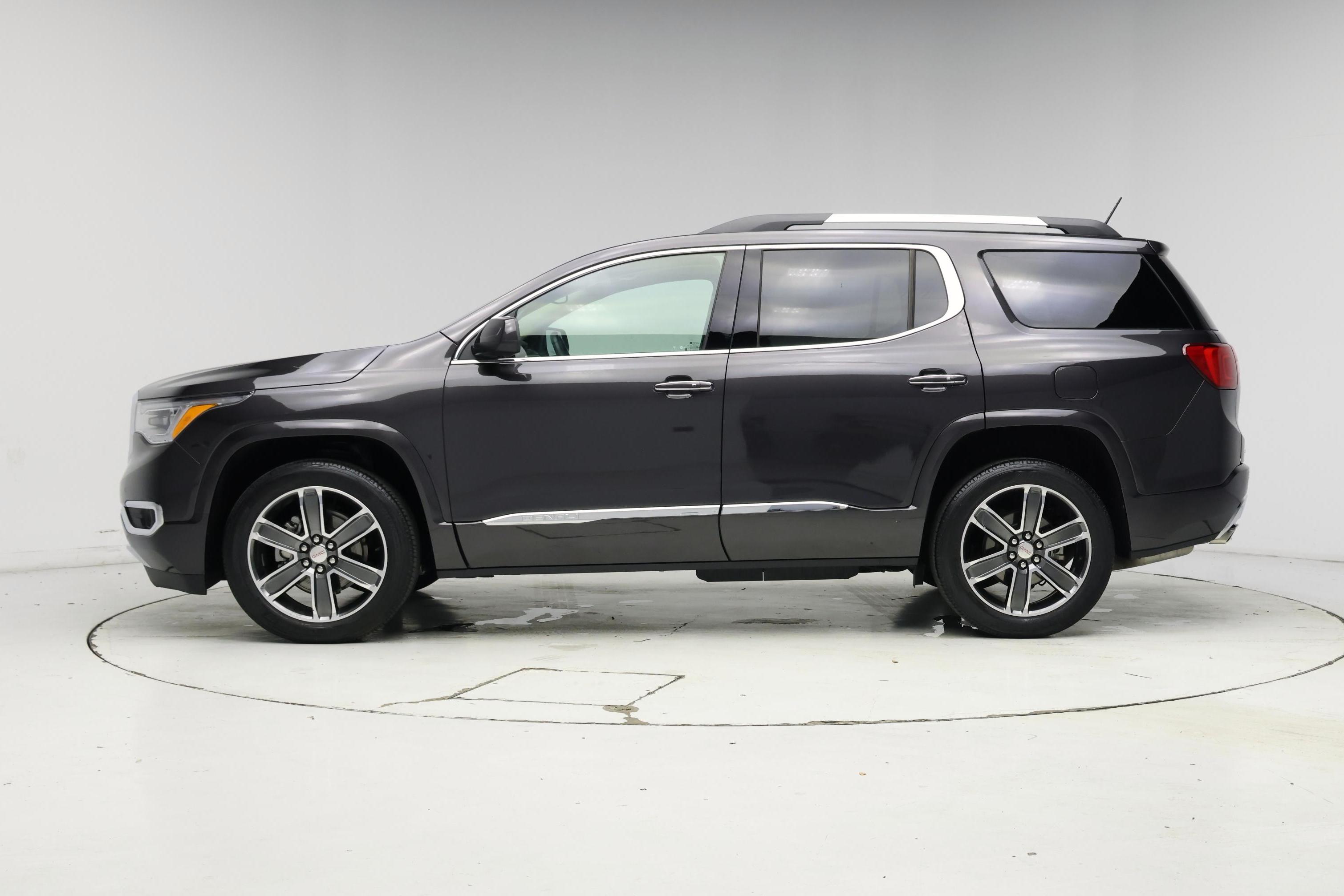 Thumbnail: 2017 GMC Acadia - 3
