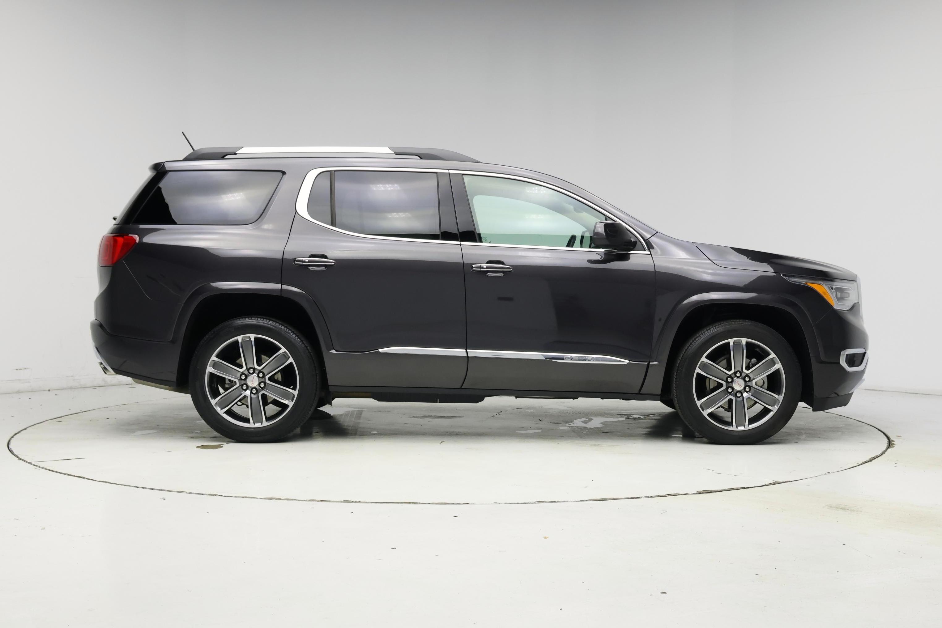 Thumbnail: 2017 GMC Acadia - 7