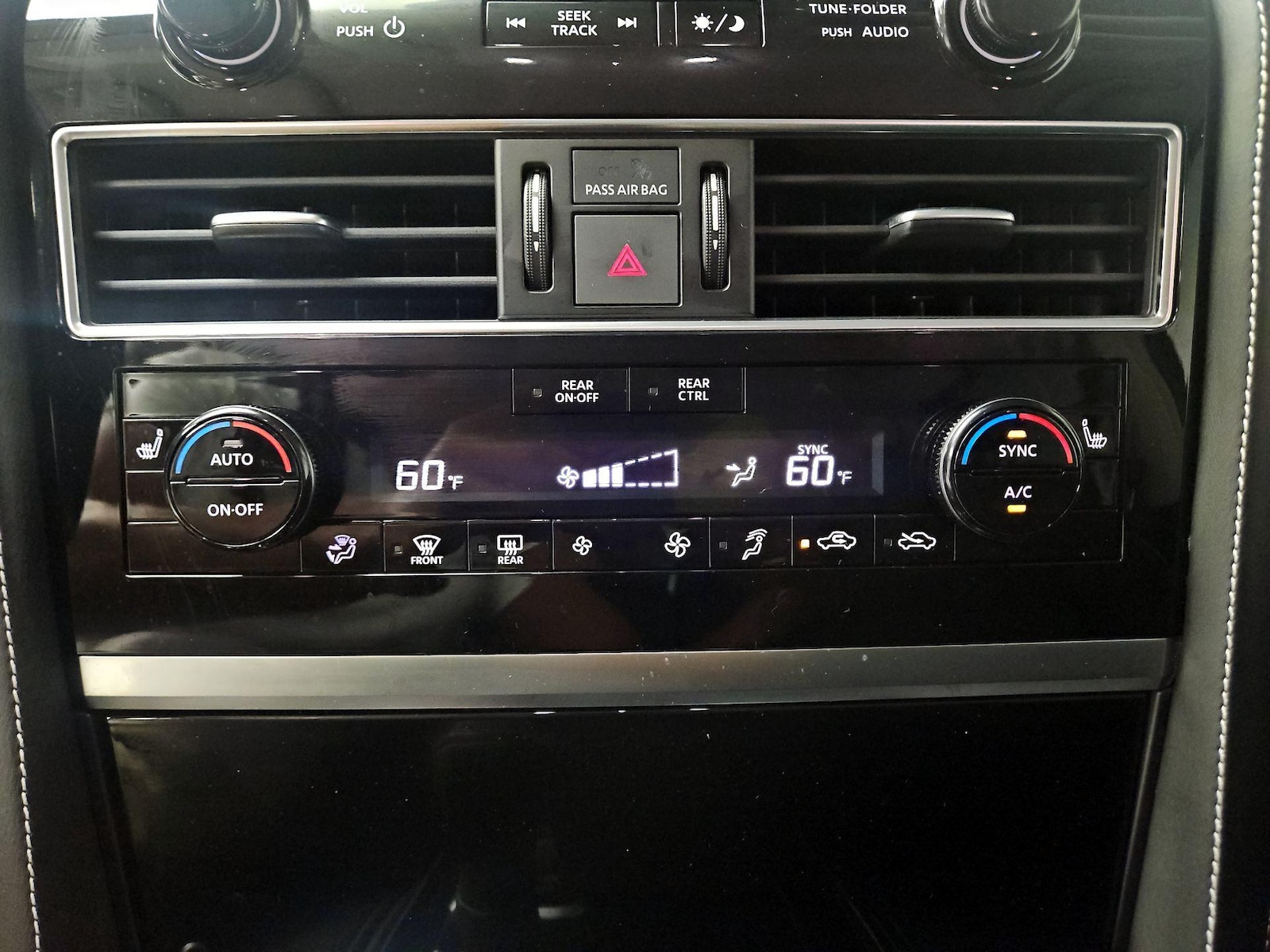 2023 INFINITI QX80 Luxe - Photo 18
