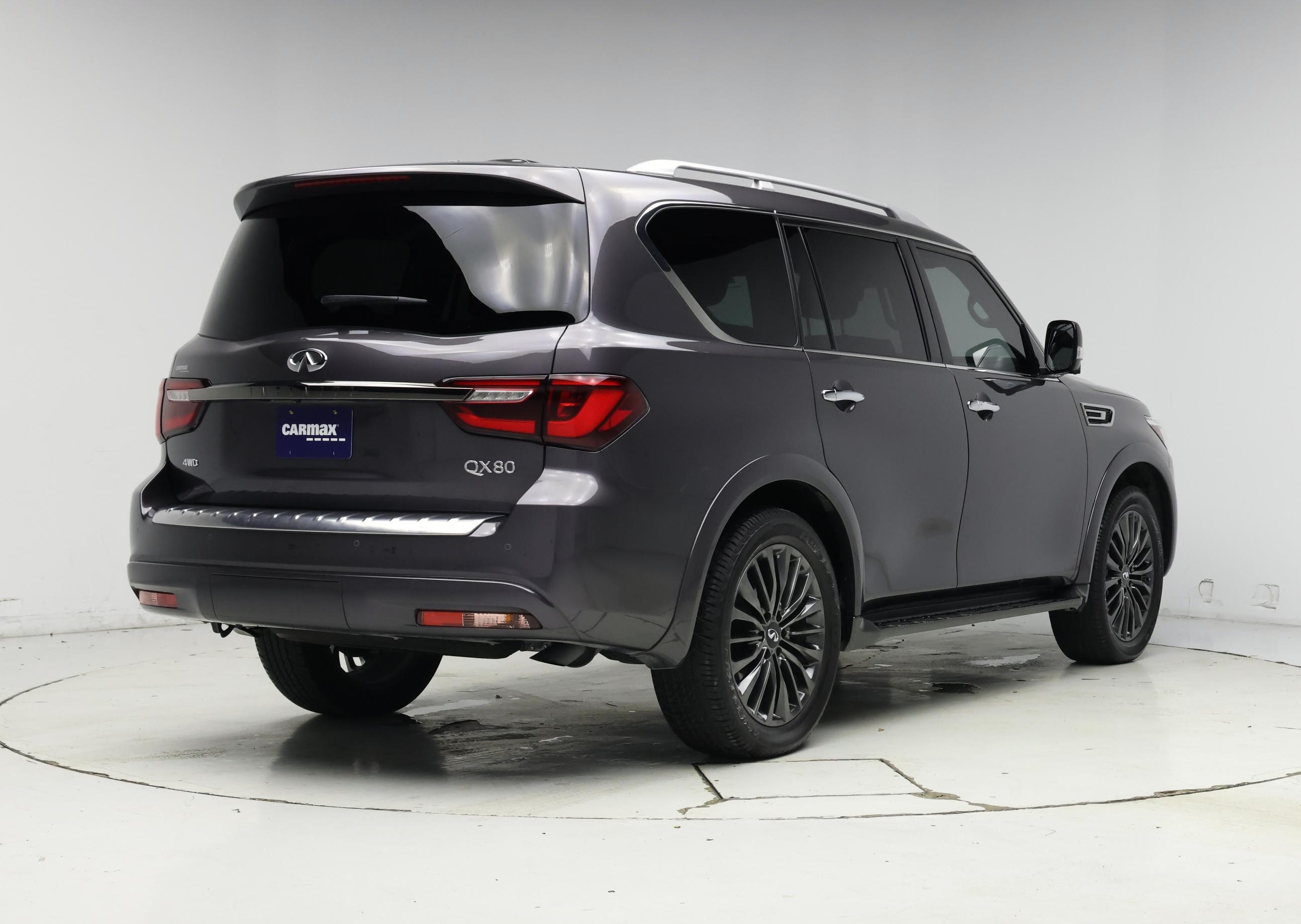 Thumbnail: 2023 INFINITI QX80 - 8