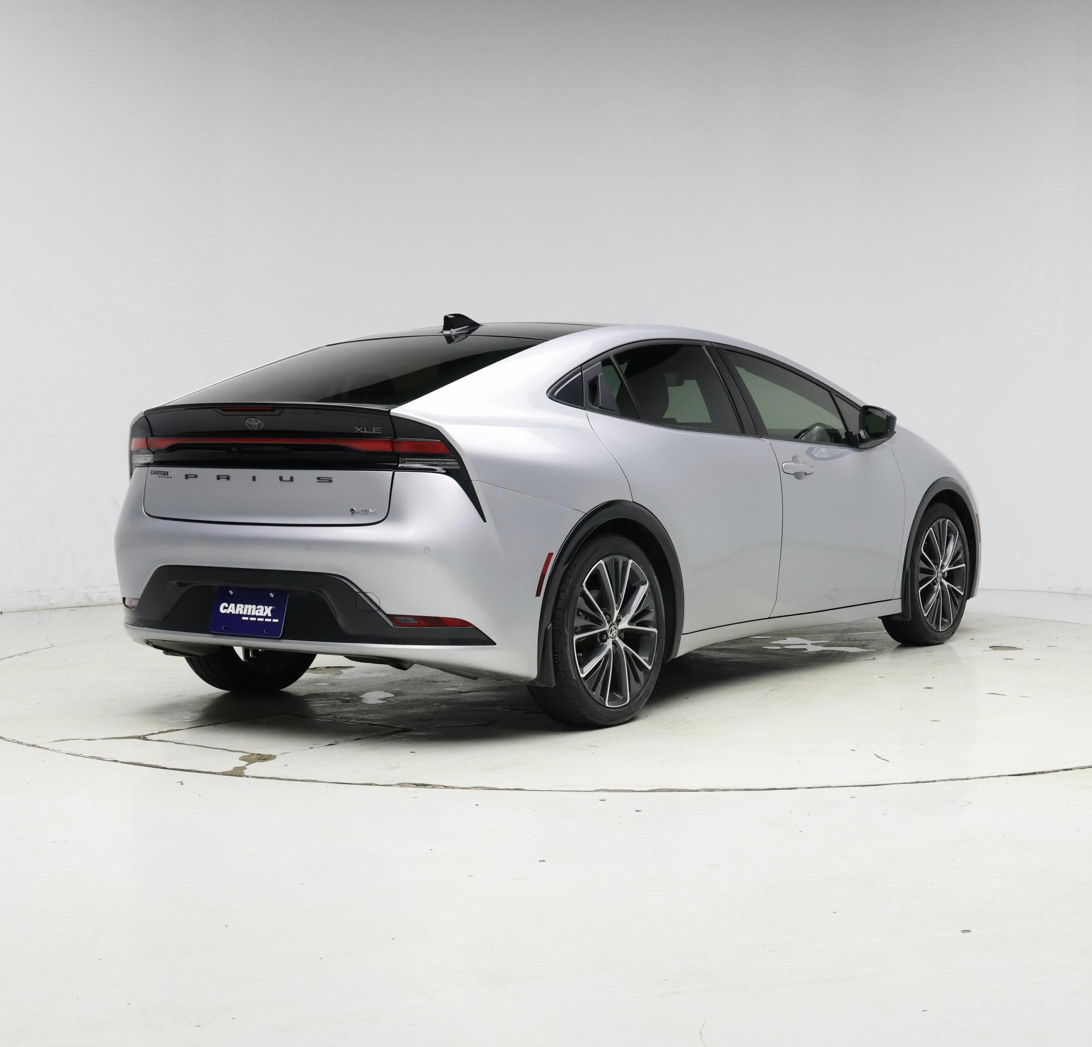 Thumbnail: 2024 Toyota Prius - 8