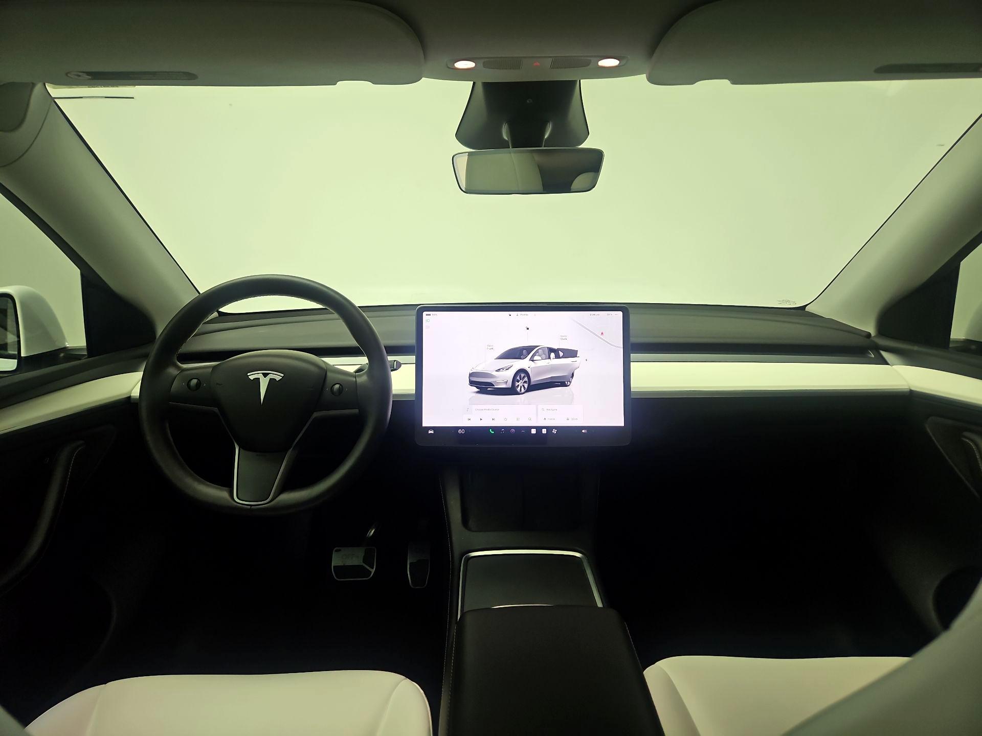 Thumbnail: 2023 Tesla Model Y - 9