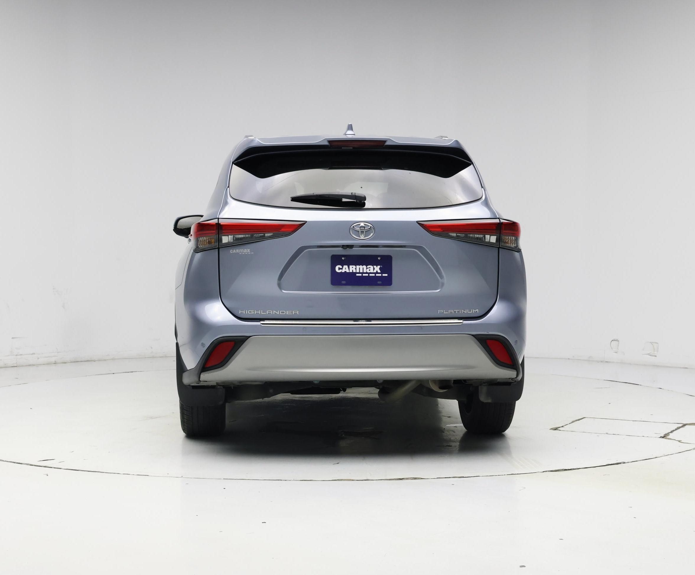 Thumbnail: 2023 Toyota Highlander - 6