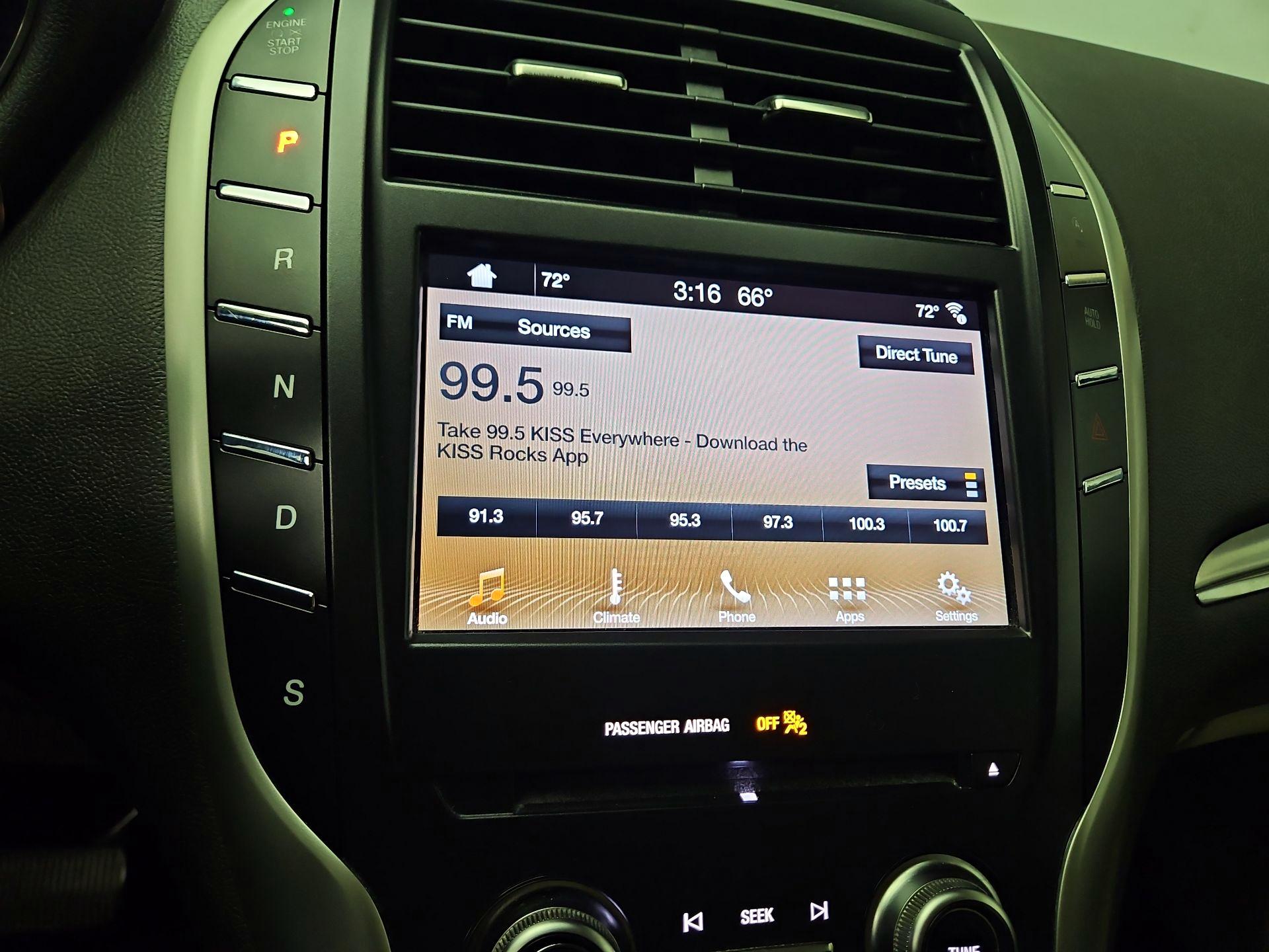 Thumbnail: 2019 Lincoln MKC - 15