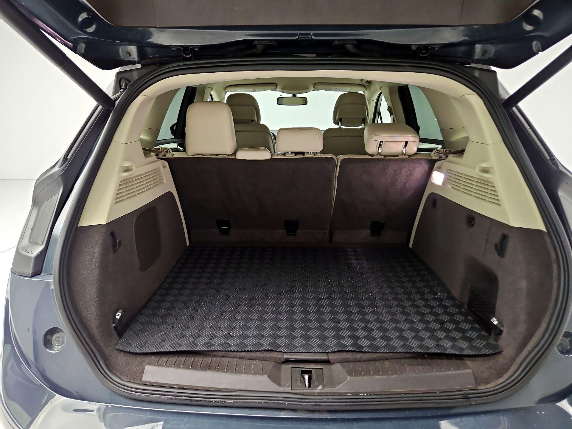 Thumbnail: 2019 Lincoln MKC - 20