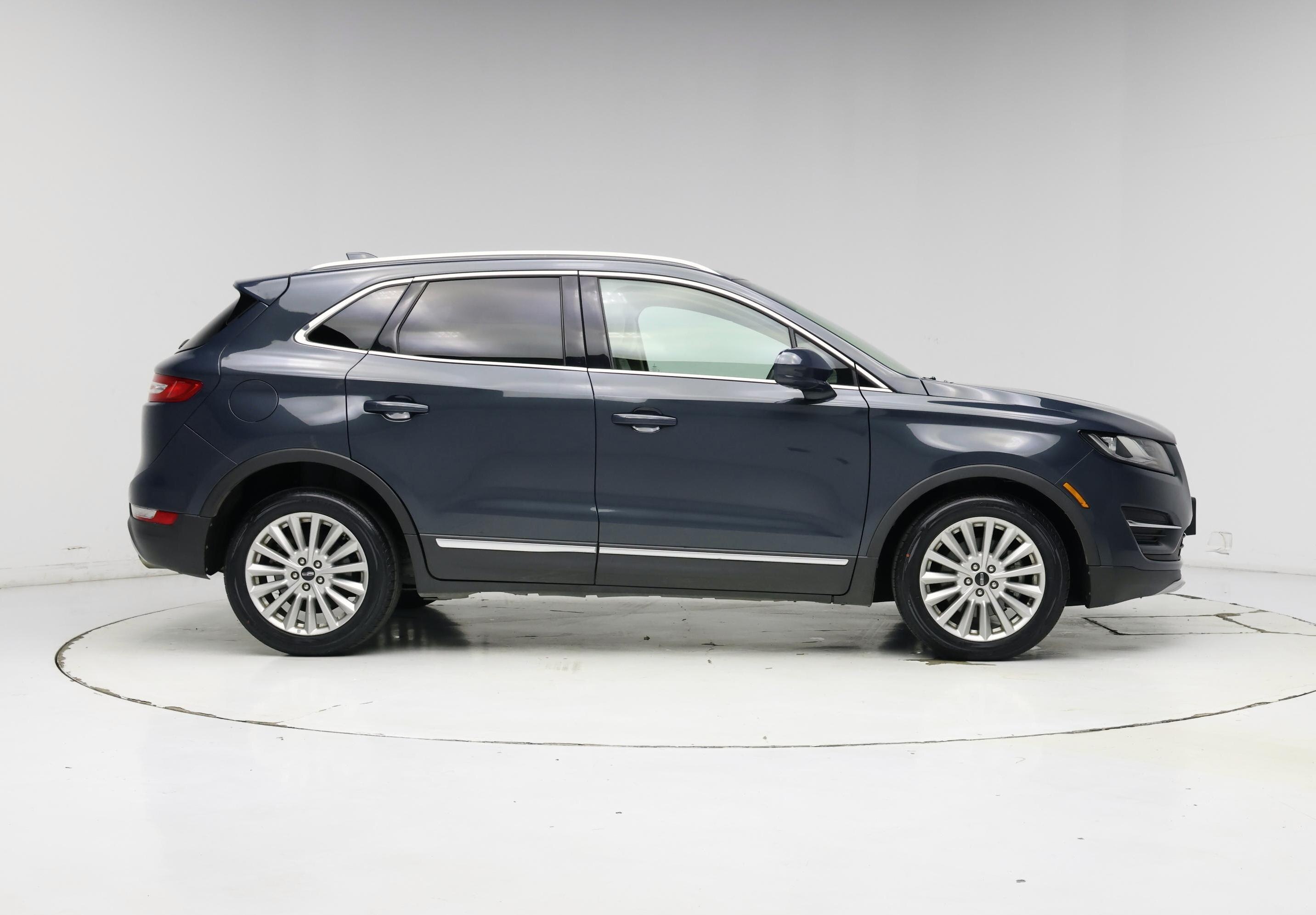 Thumbnail: 2019 Lincoln MKC - 7