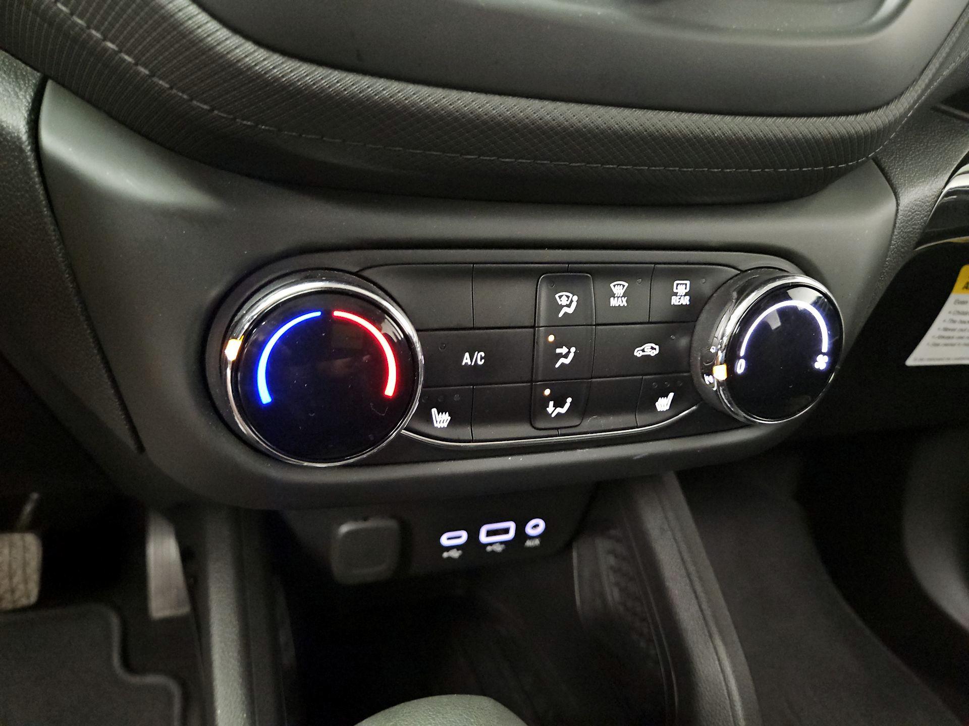 Thumbnail: 2022 Chevrolet TrailBlazer - 16