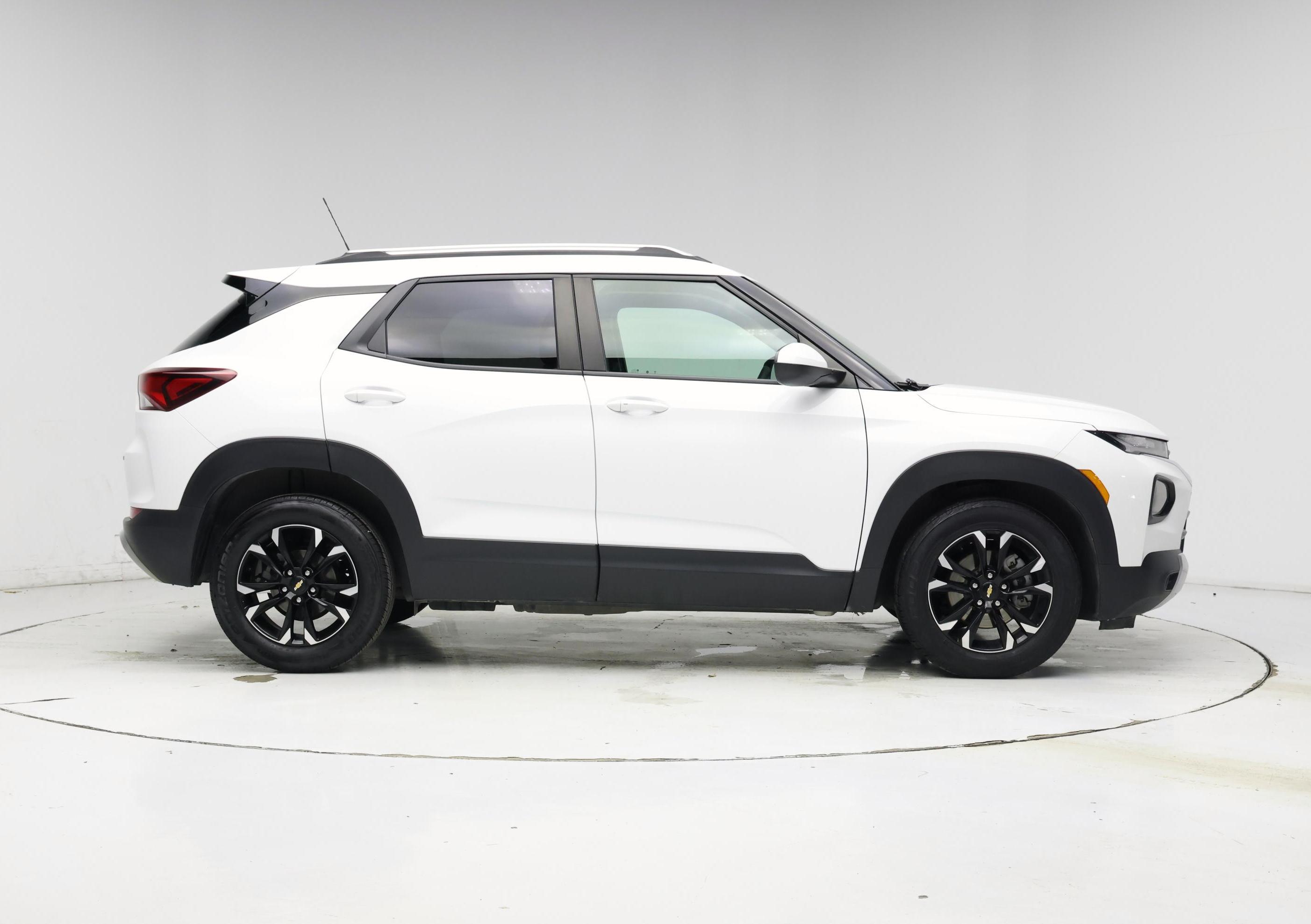 Thumbnail: 2022 Chevrolet TrailBlazer - 7