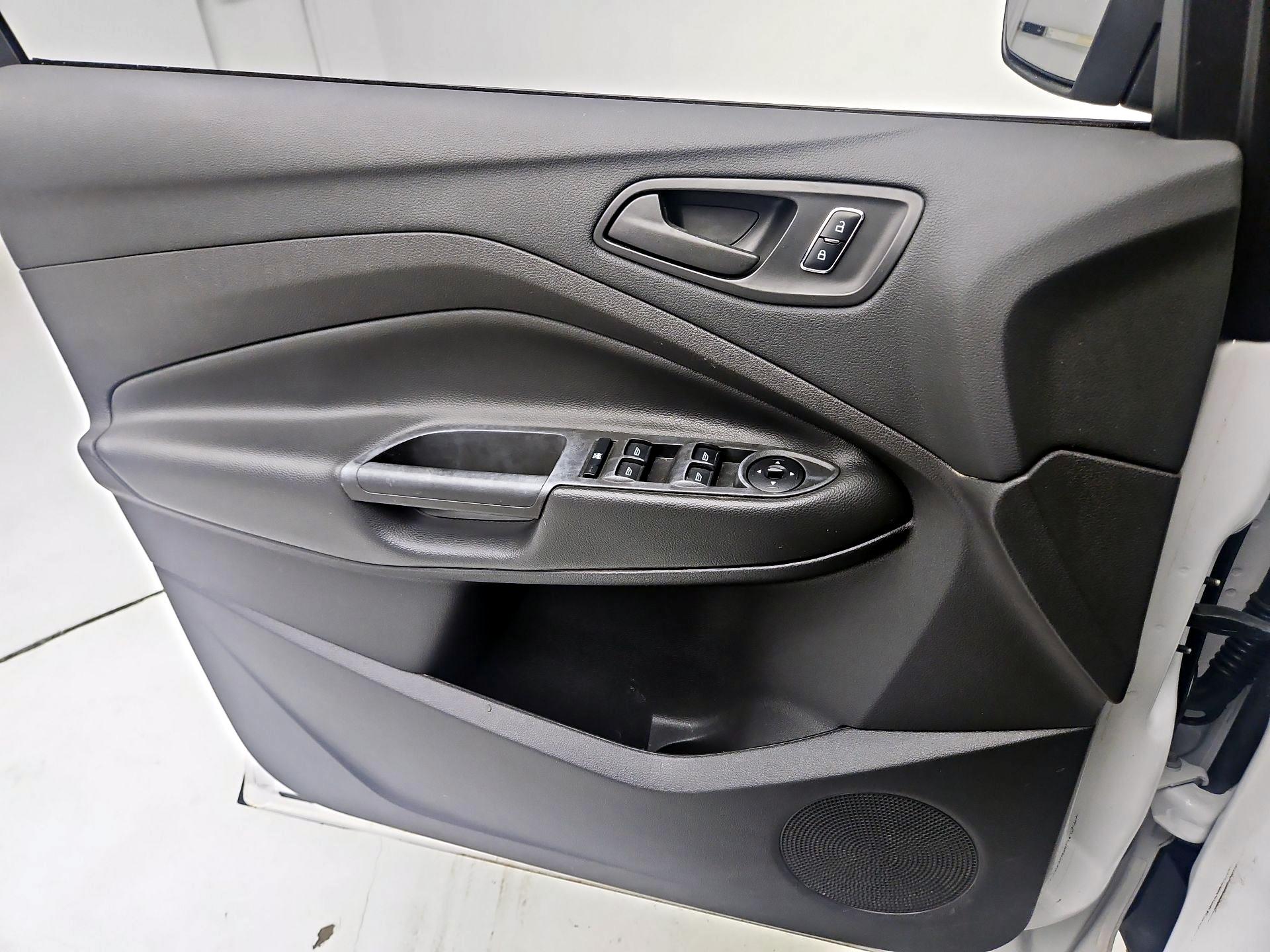 Thumbnail: 2016 Ford Escape - 12