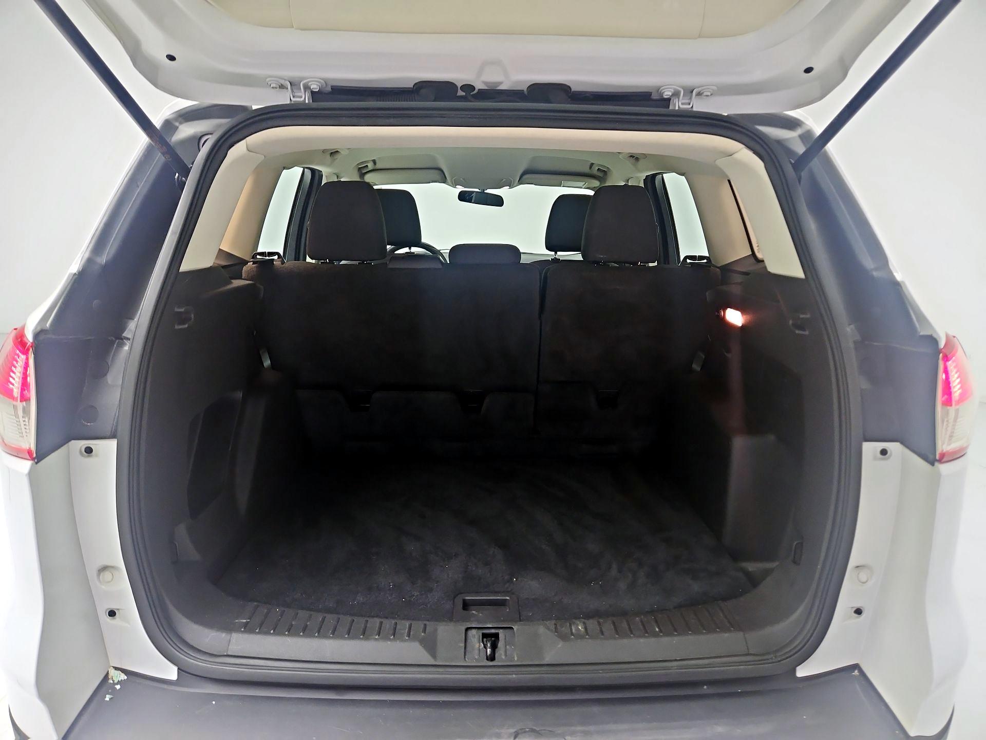 Thumbnail: 2016 Ford Escape - 20