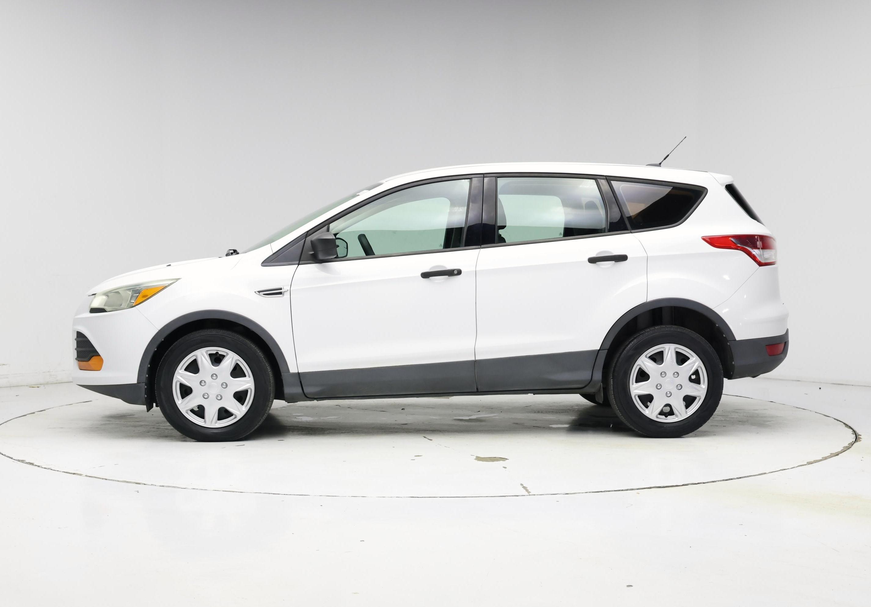 Thumbnail: 2016 Ford Escape - 3