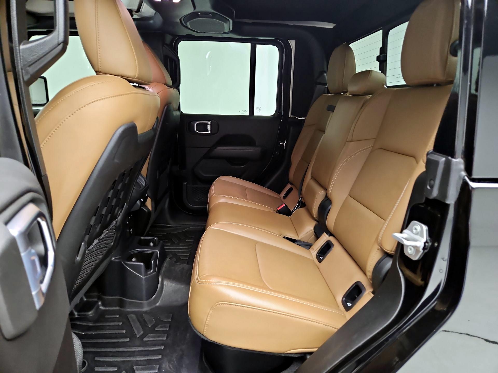 Thumbnail: 2021 Jeep Gladiator - 20
