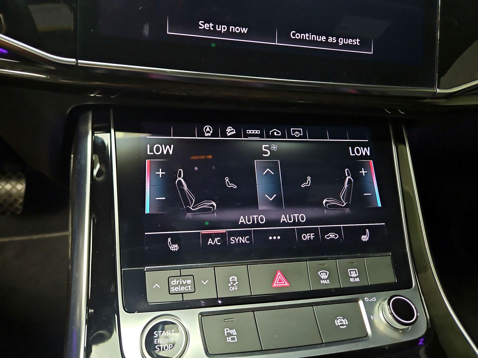 Thumbnail: 2025 Audi Q7 - 17