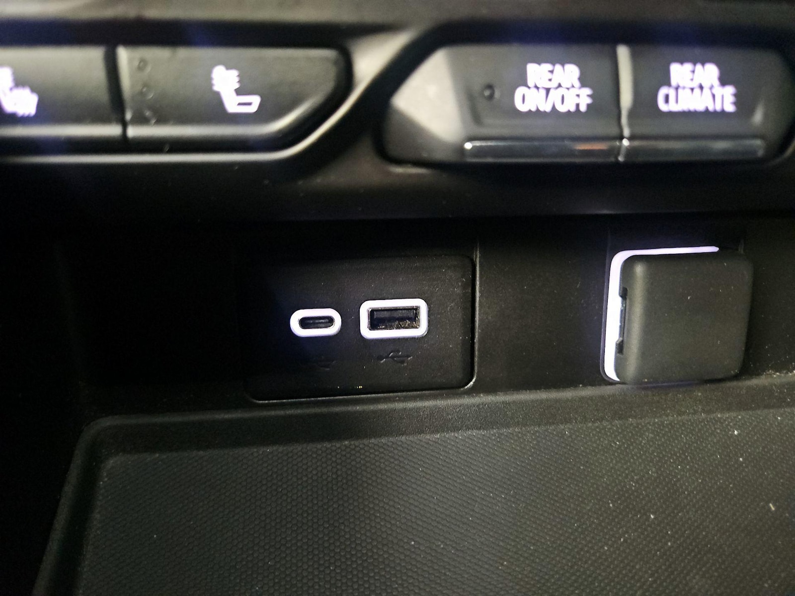 2022 Chevrolet Tahoe Z71 - Photo 19