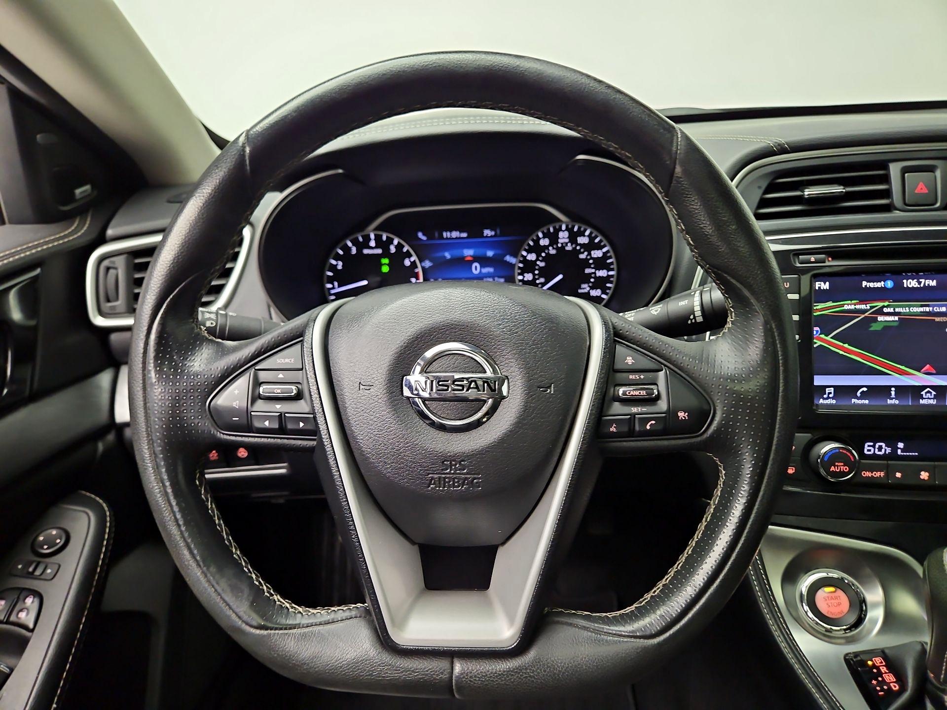 Thumbnail: 2017 Nissan Maxima - 10