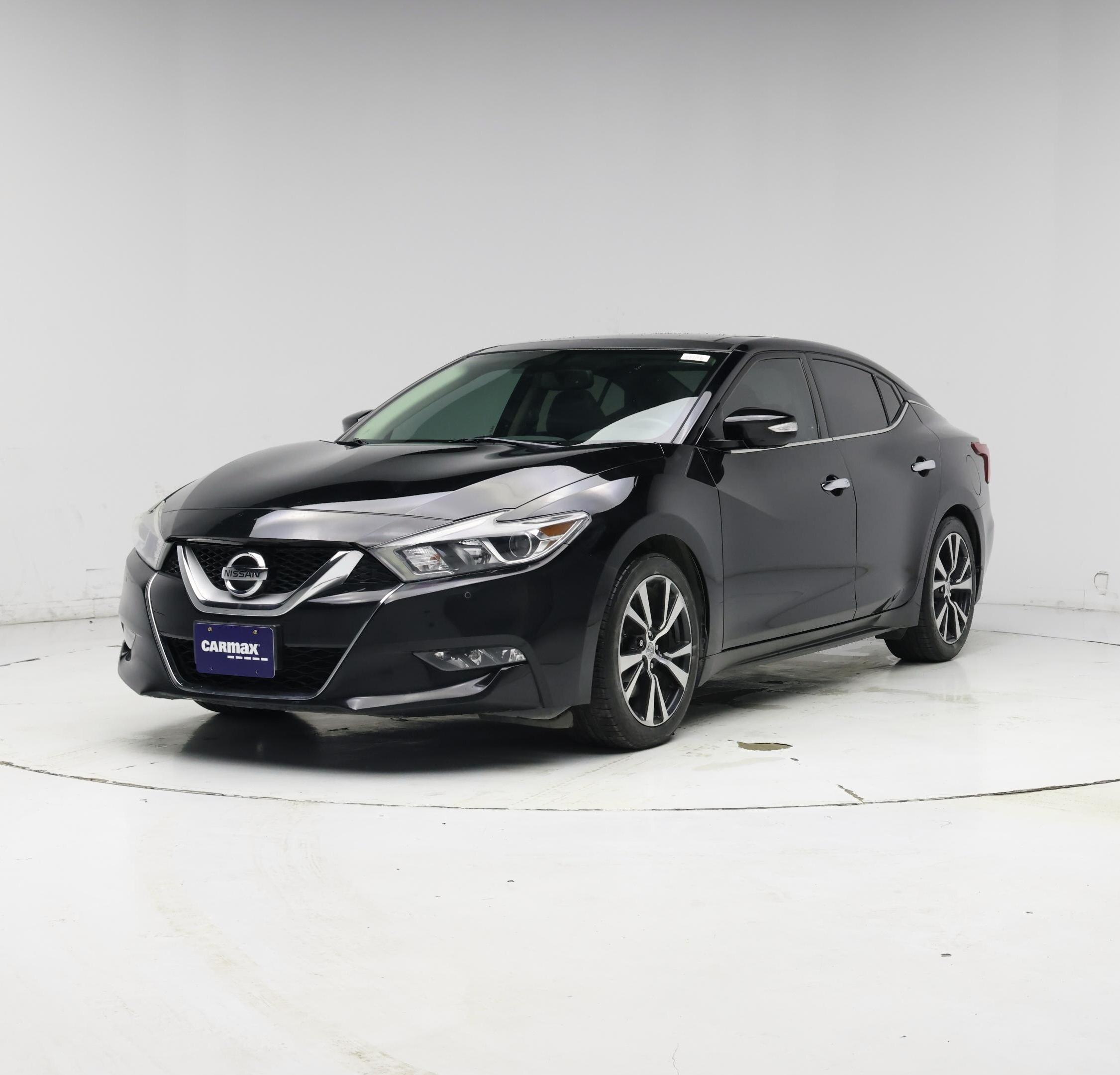 Thumbnail: 2017 Nissan Maxima - 4