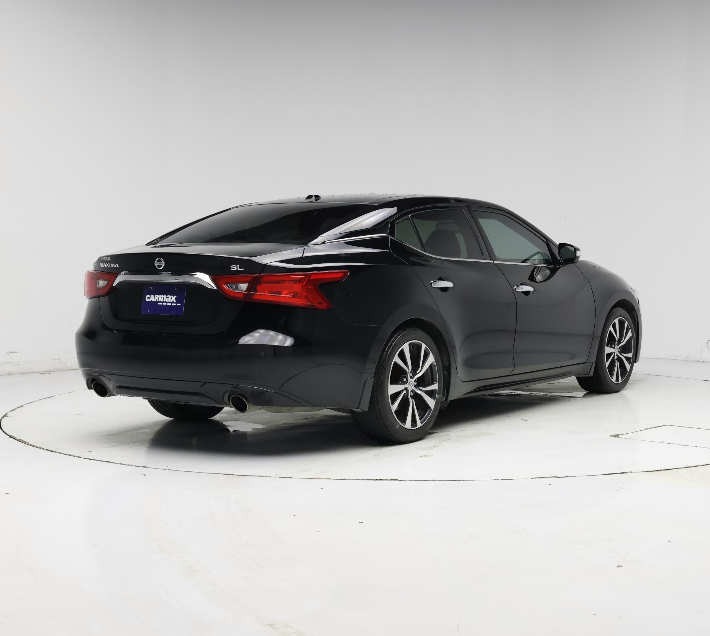 Thumbnail: 2017 Nissan Maxima - 8