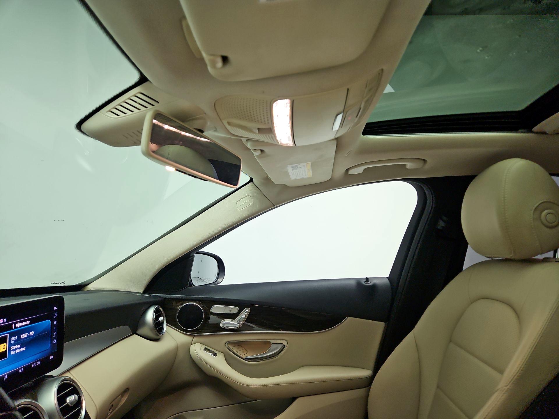 Thumbnail: 2019 Mercedes-Benz C-Class - 19