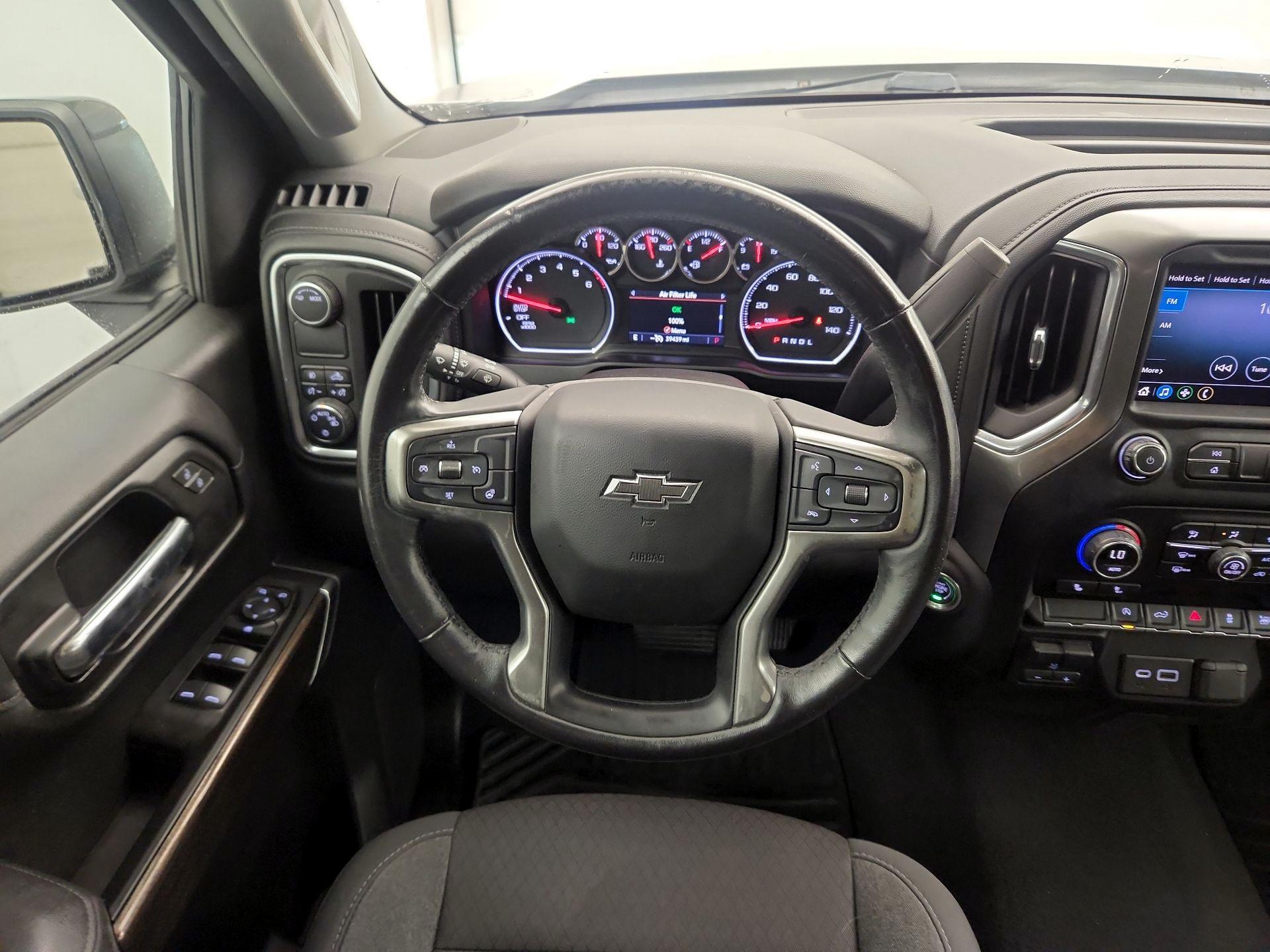 Thumbnail: 2020 Chevrolet Silverado 1500 - 10