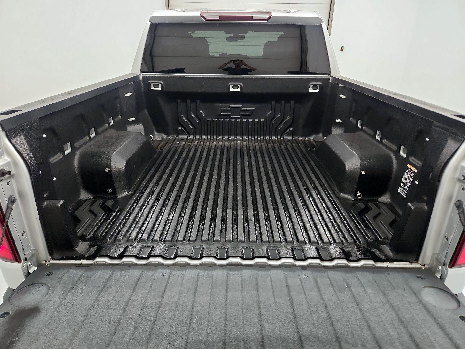 Thumbnail: 2020 Chevrolet Silverado 1500 - 20