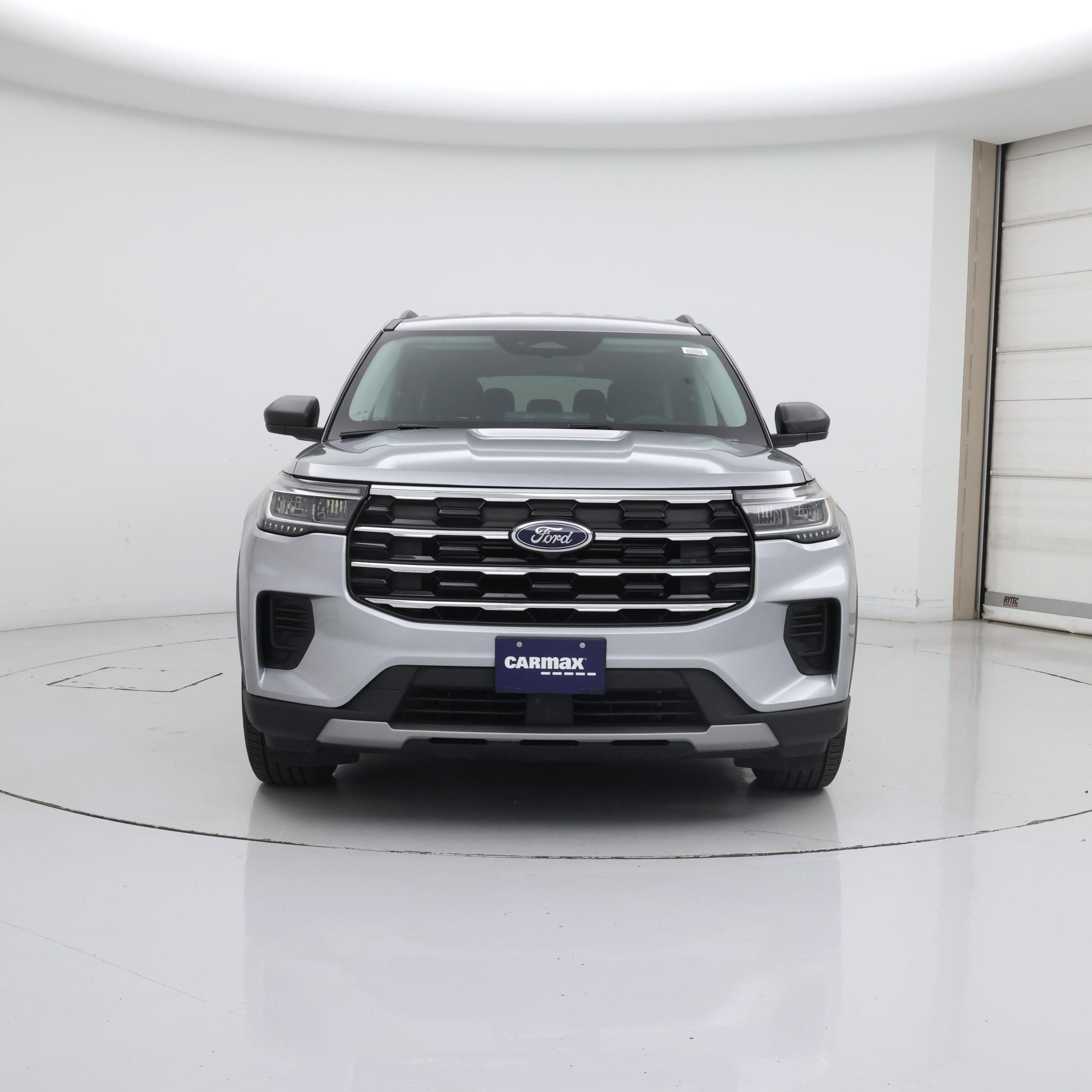 Thumbnail: 2025 Ford Explorer - 5