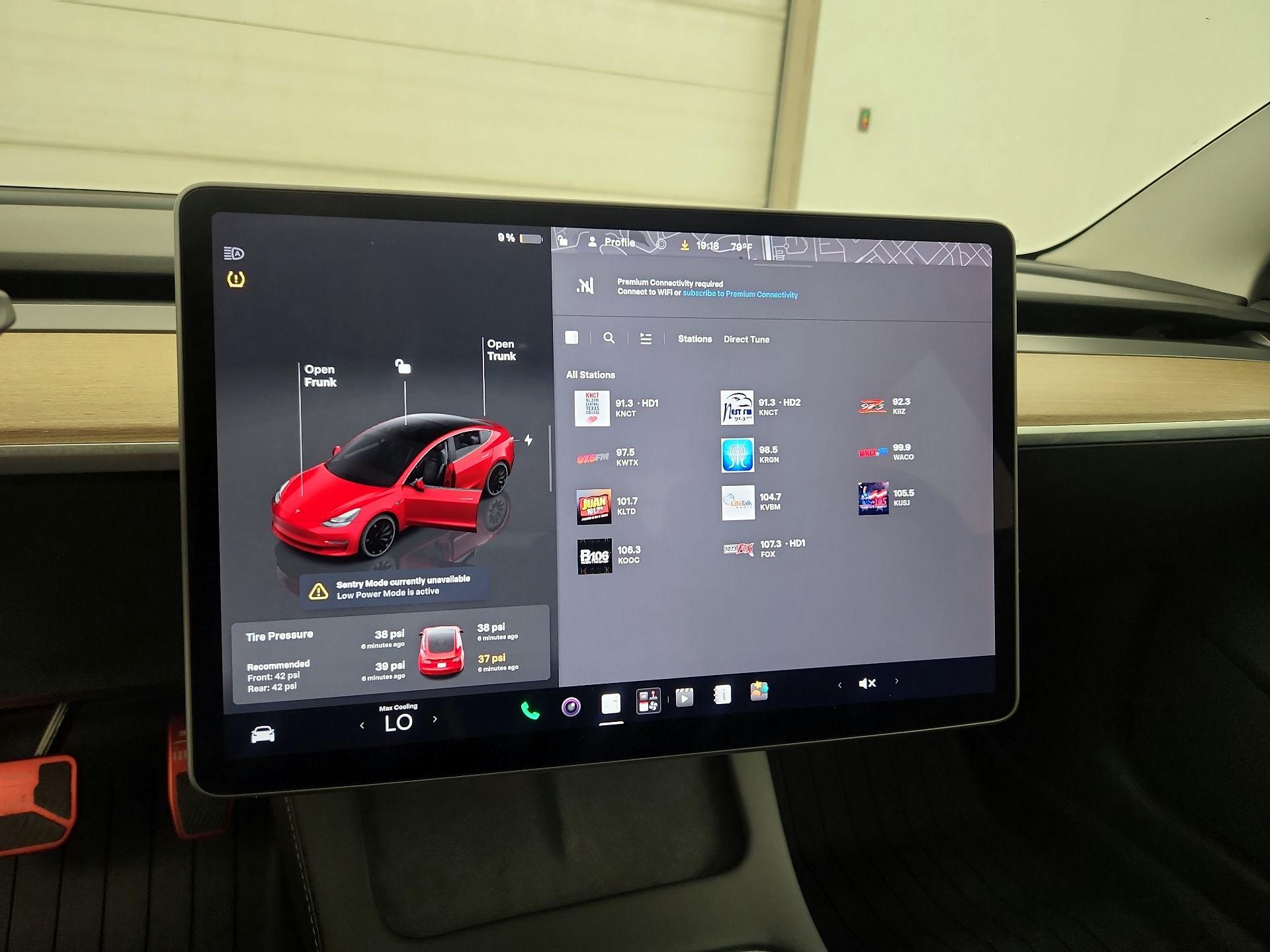 Thumbnail: 2023 Tesla Model 3 - 15