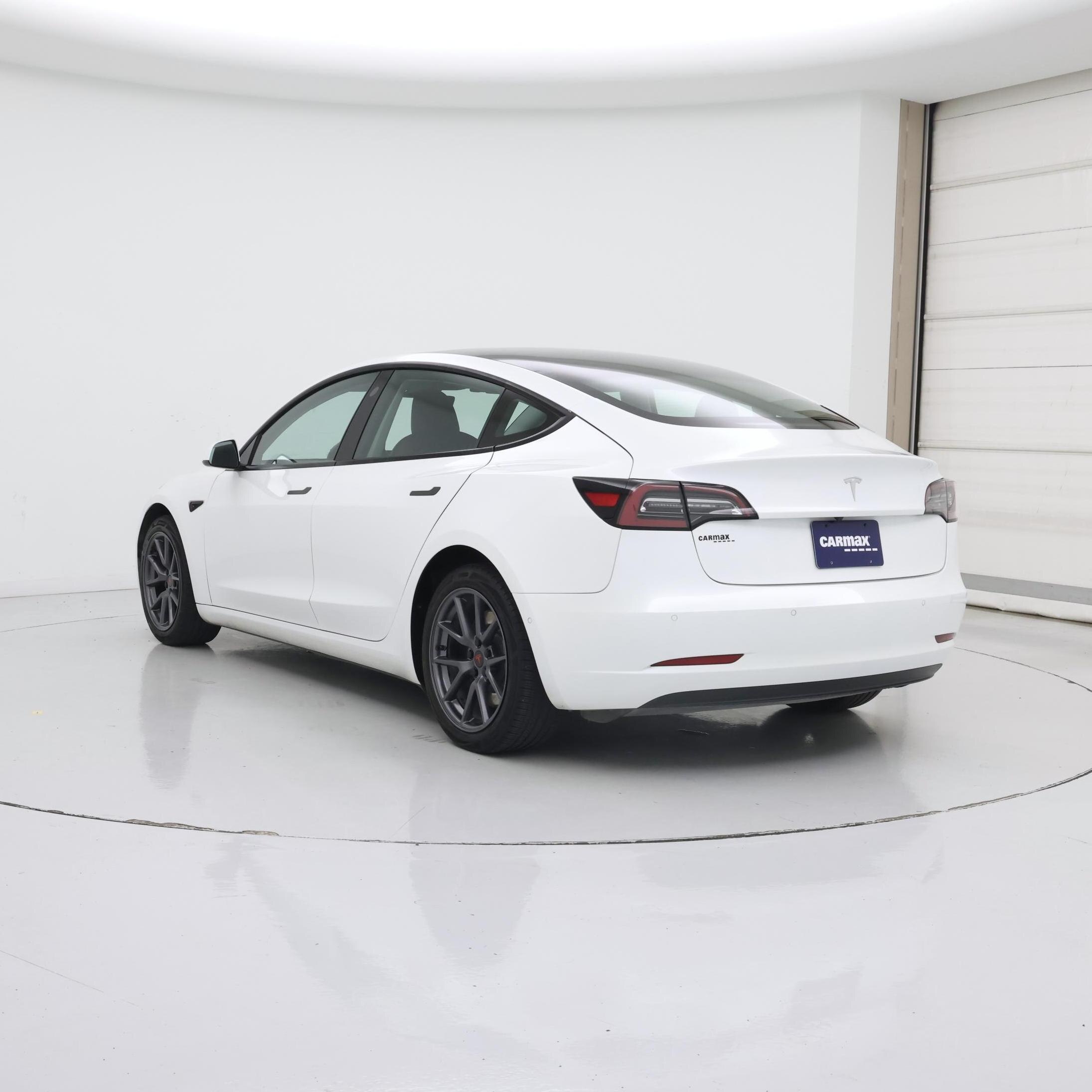 Thumbnail: 2022 Tesla Model 3 - 2