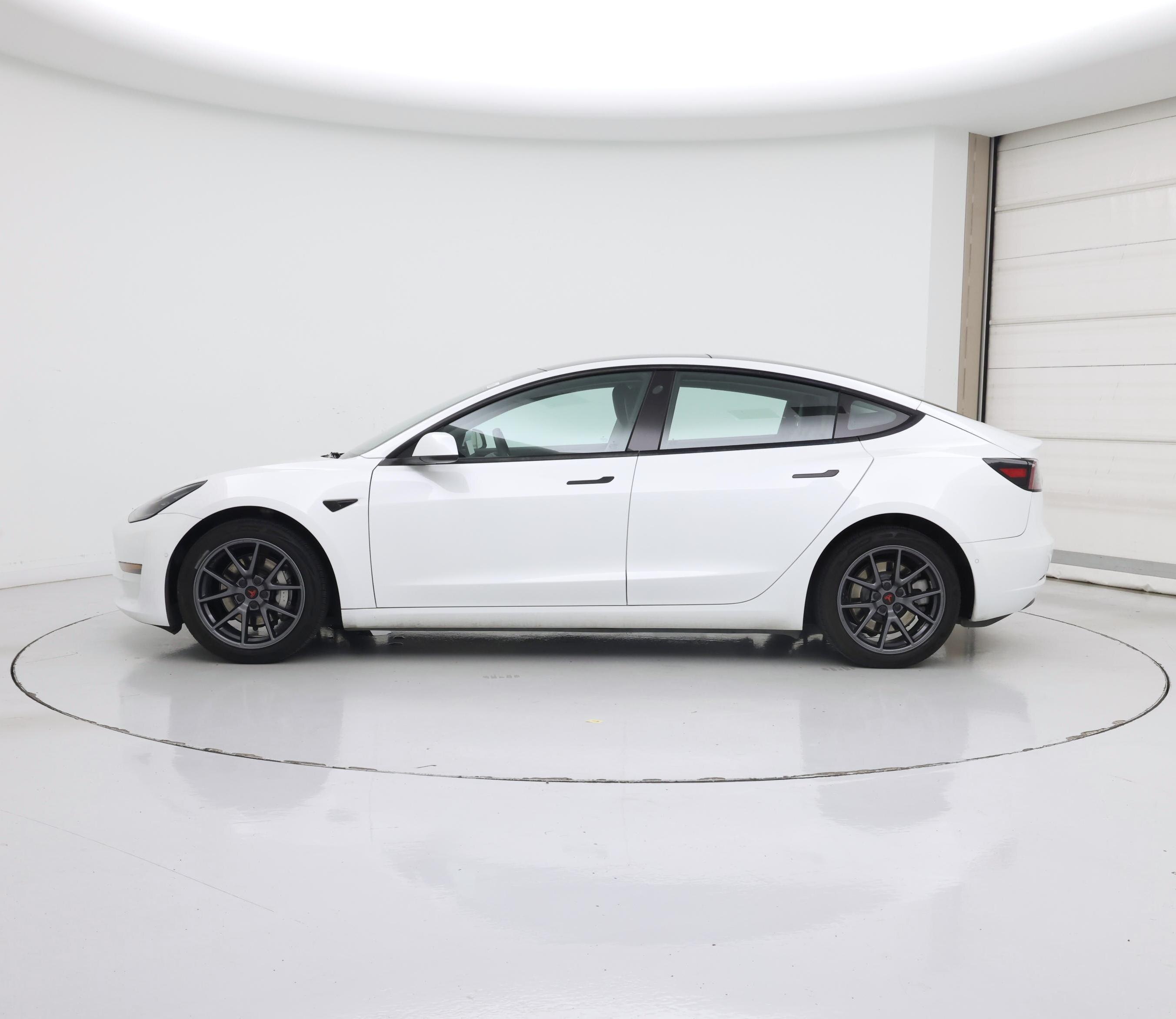 Thumbnail: 2022 Tesla Model 3 - 3