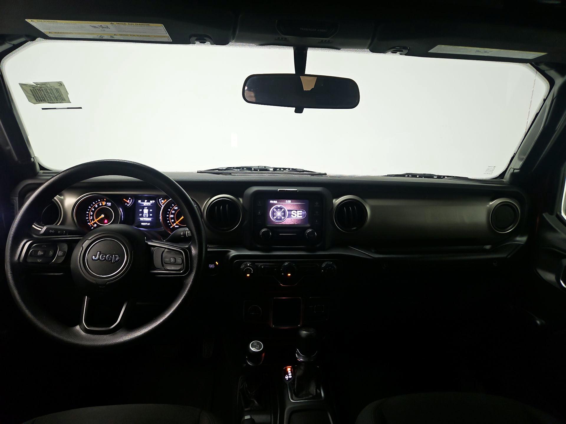 Thumbnail: 2021 Jeep Wrangler - 9
