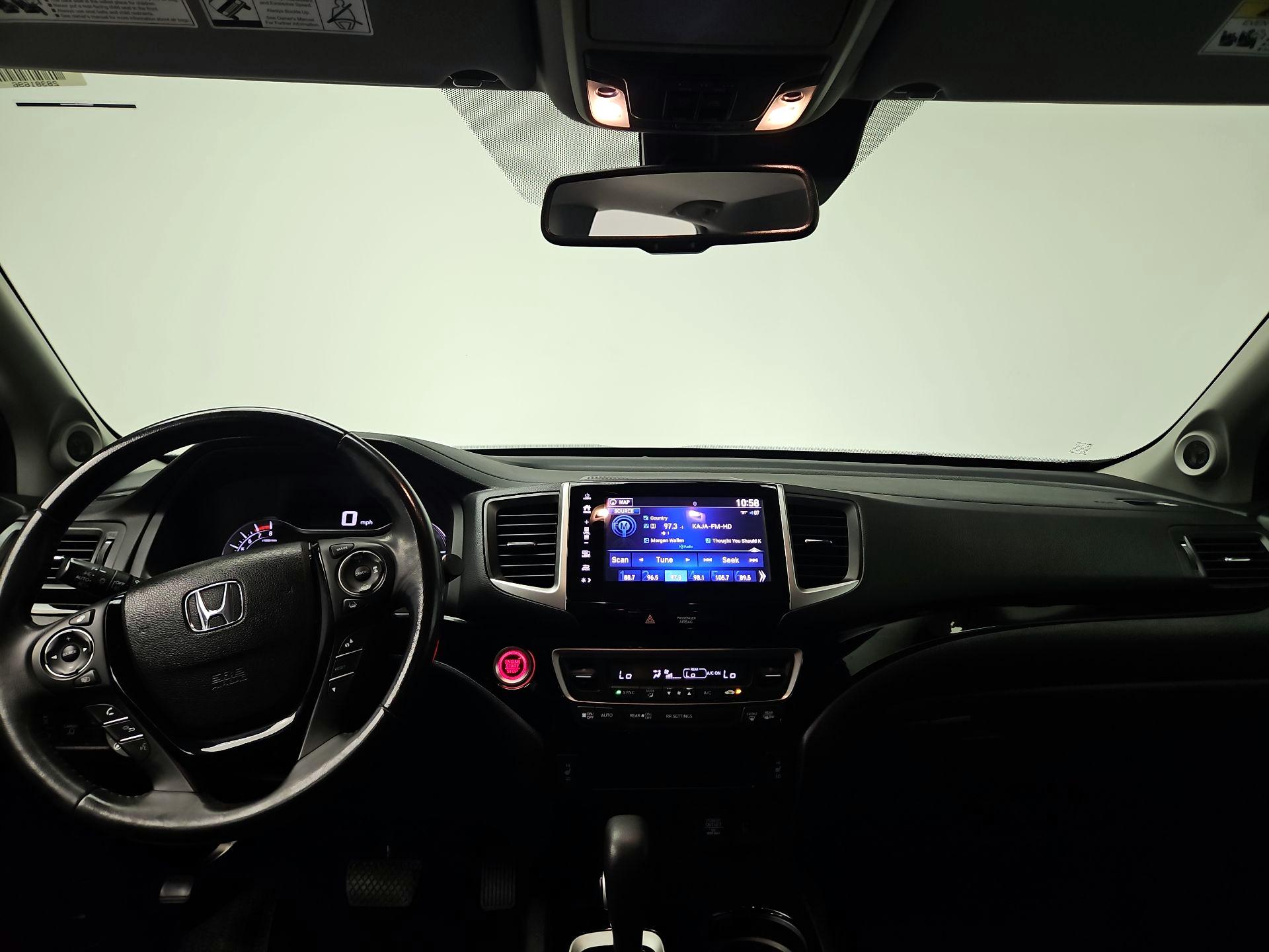 Thumbnail: 2019 Honda Ridgeline - 9