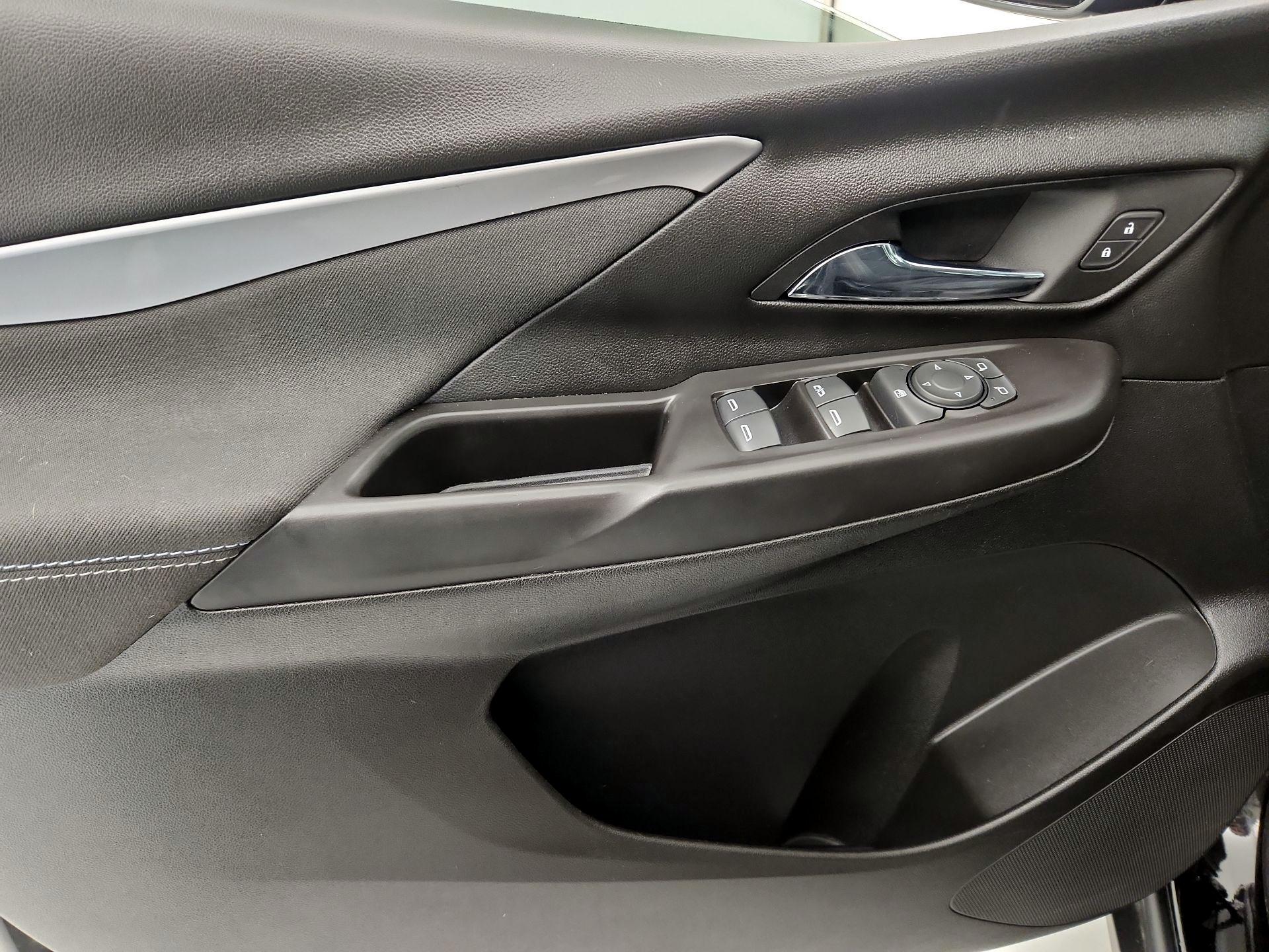 Thumbnail: 2023 Chevrolet Bolt EV - 12