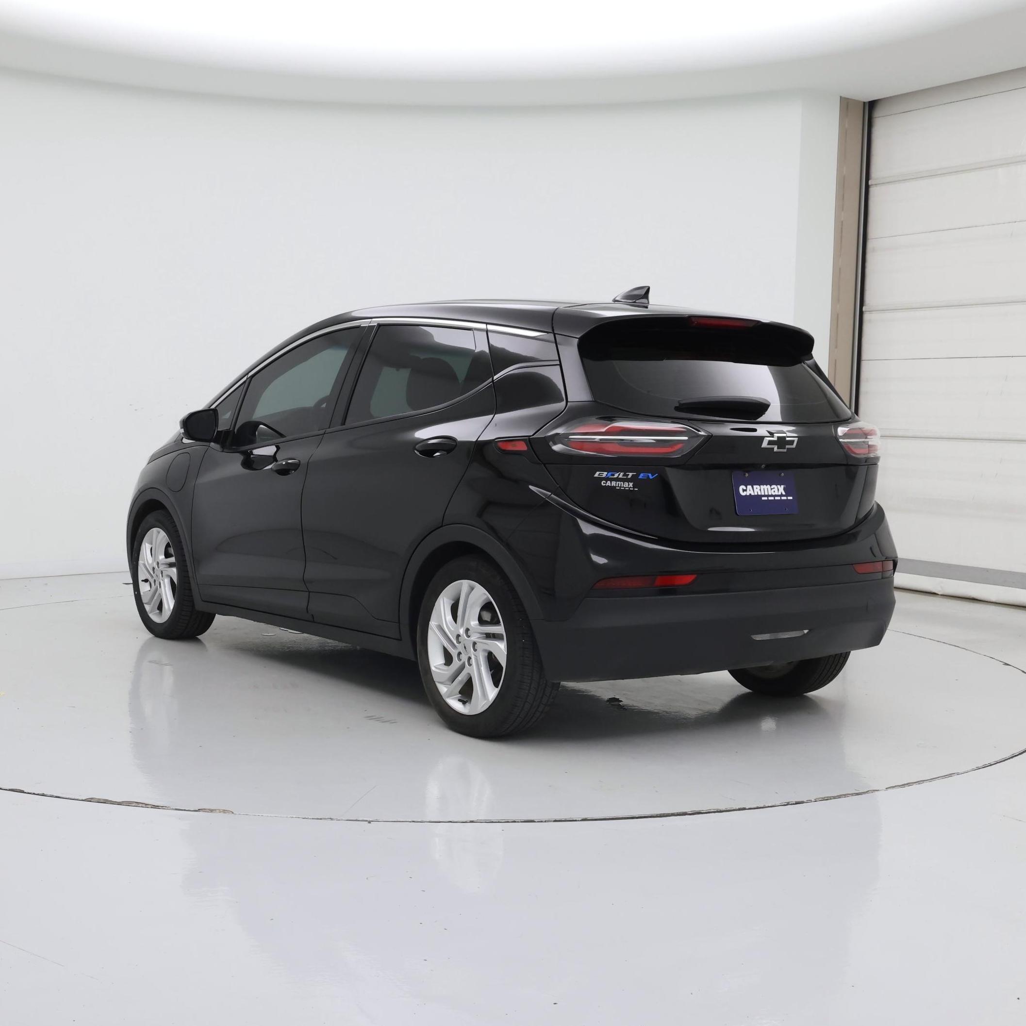 Thumbnail: 2023 Chevrolet Bolt EV - 2