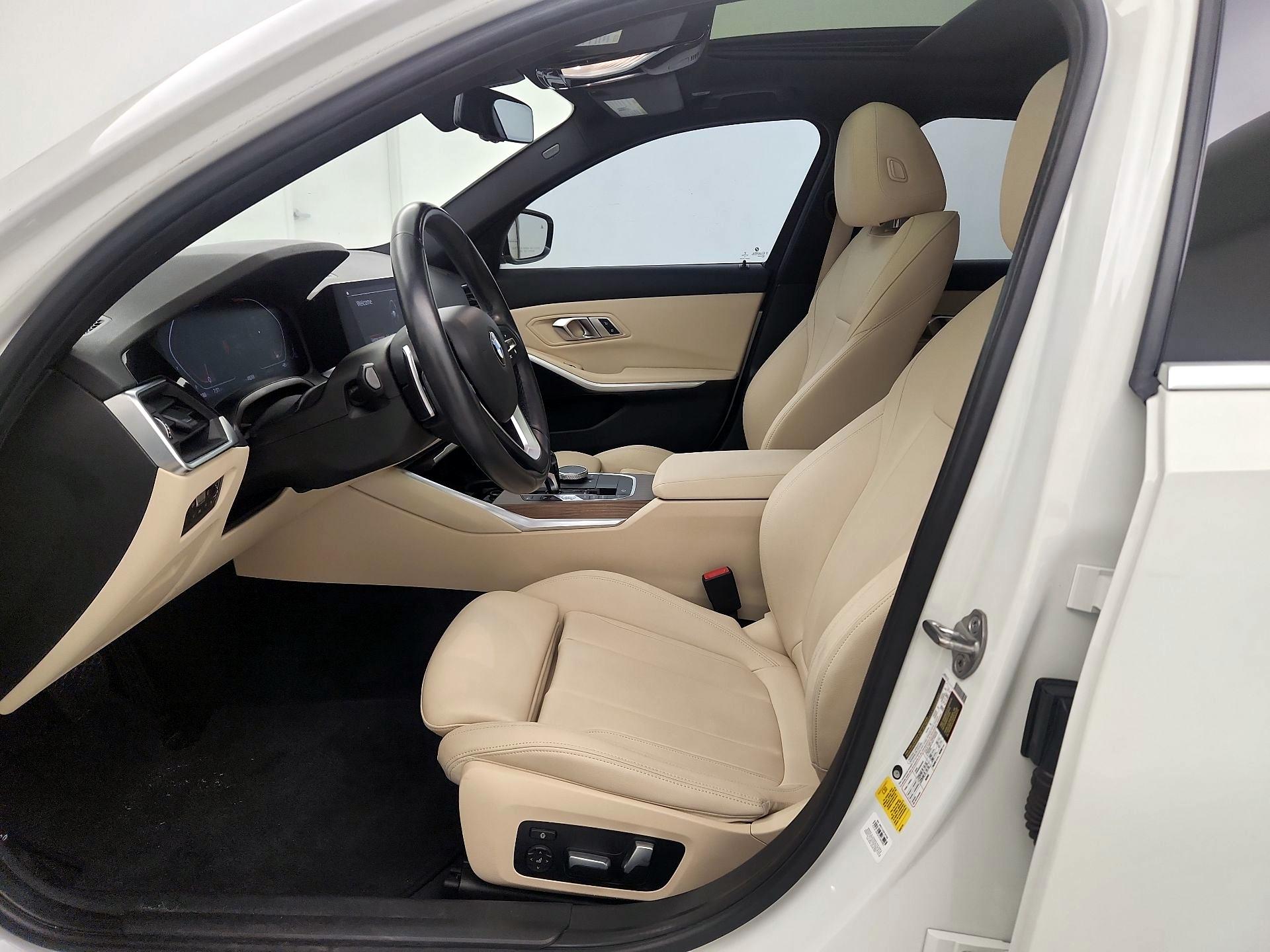Thumbnail: 2020 BMW 3 Series - 11