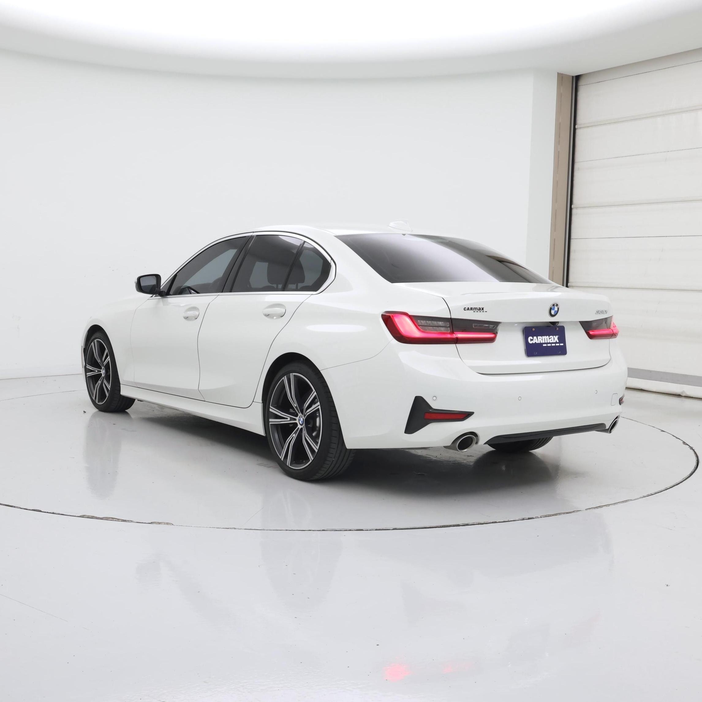 Thumbnail: 2020 BMW 3 Series - 2